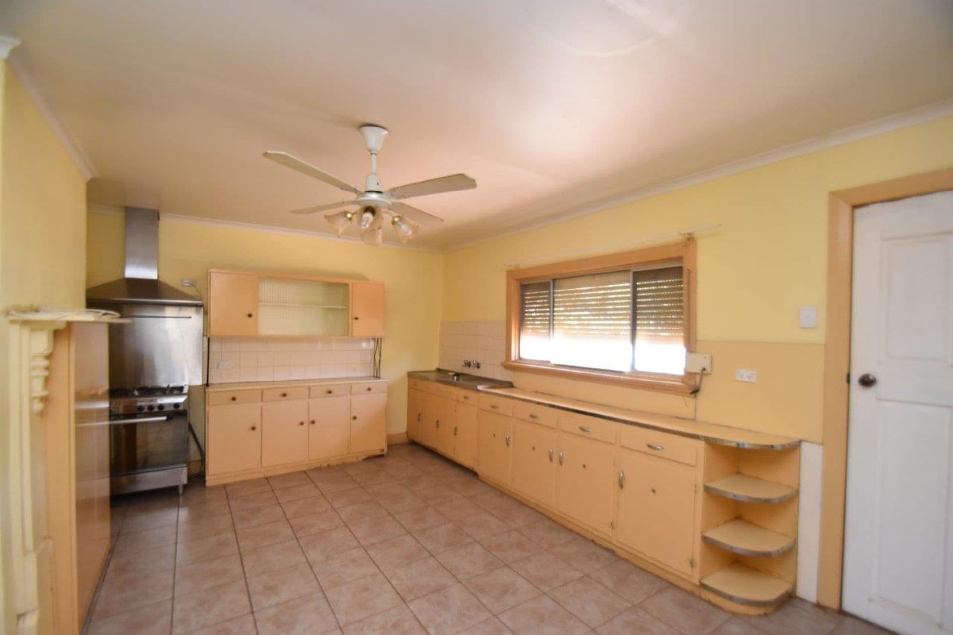 74 Hebbard Street, Broken Hill, NSW, 2880, Broken Hill - Thumbnail 6