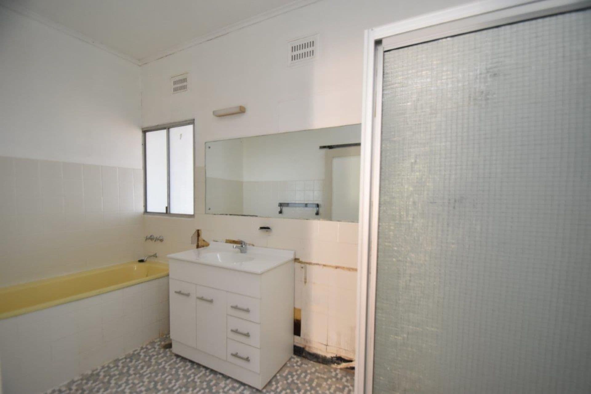 7 Wilson Street, Broken Hill, NSW, 2880, Broken Hill - Thumbnail 8