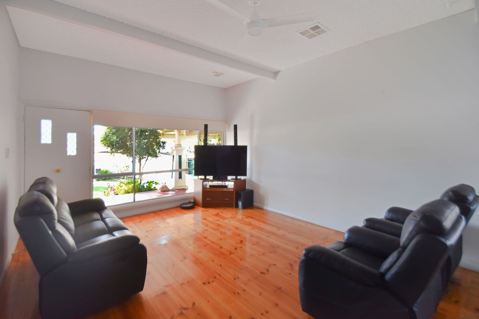 285 Gossan Street, Broken Hill, NSW, 2880, Broken Hill - Thumbnail 2