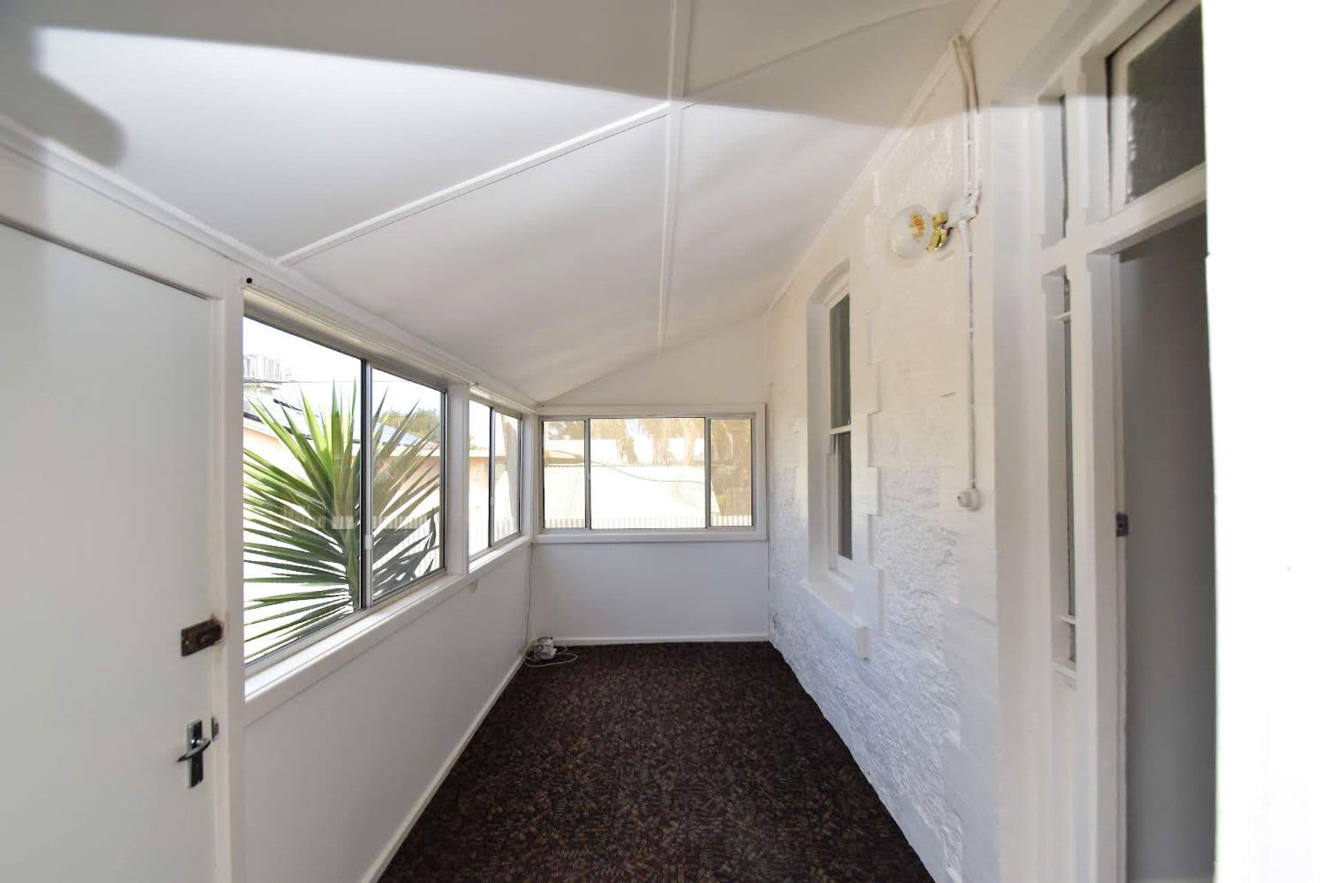 86 Williams Street, Broken Hill, NSW, 2880, Broken Hill - Thumbnail 2