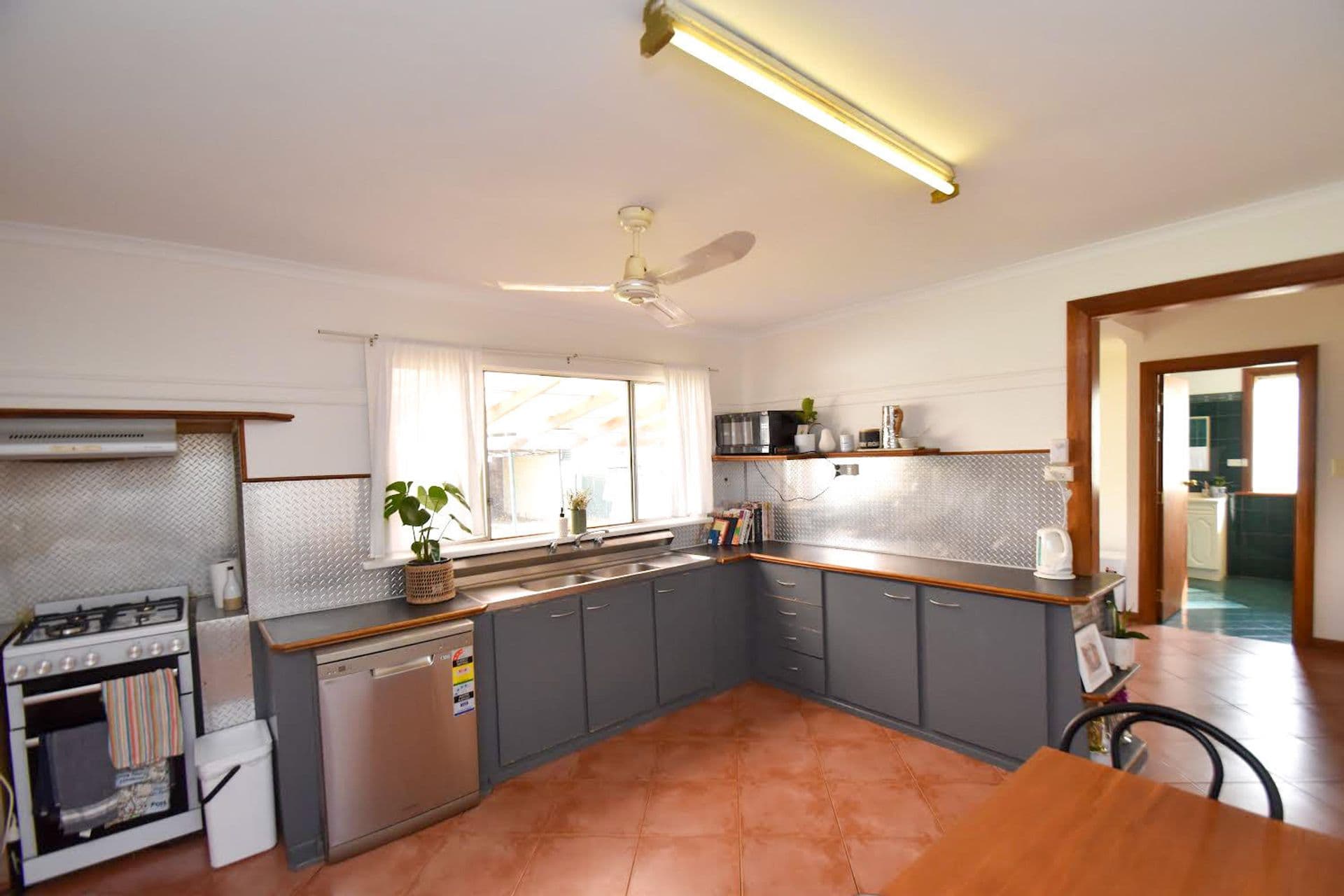337 Oxide Street, Broken Hill, NSW, 2880, Broken Hill - Thumbnail 6