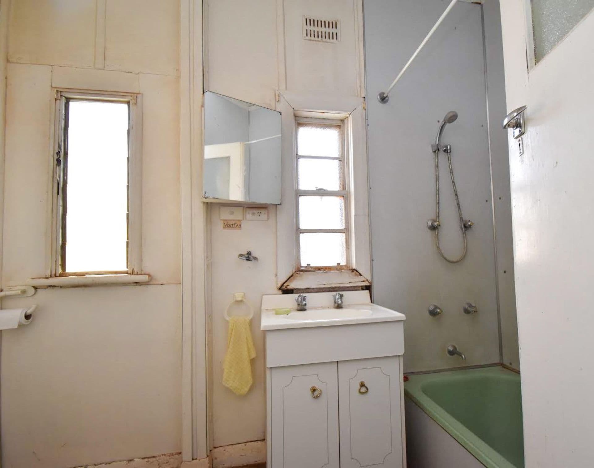 32 Beryl Street, Broken Hill, NSW, 2880, Broken Hill - Thumbnail 6