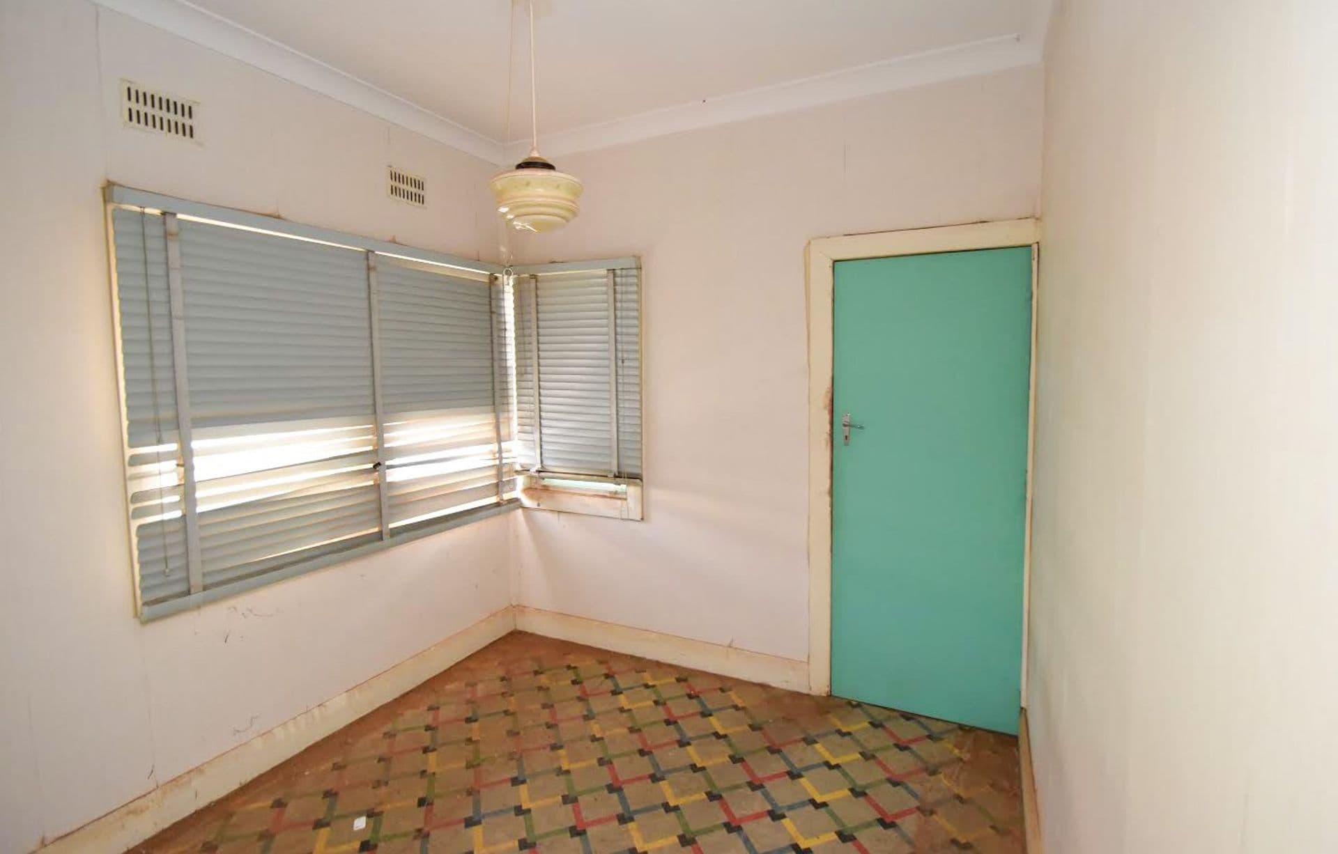 32 Beryl Street, Broken Hill, NSW, 2880, Broken Hill - Thumbnail 8
