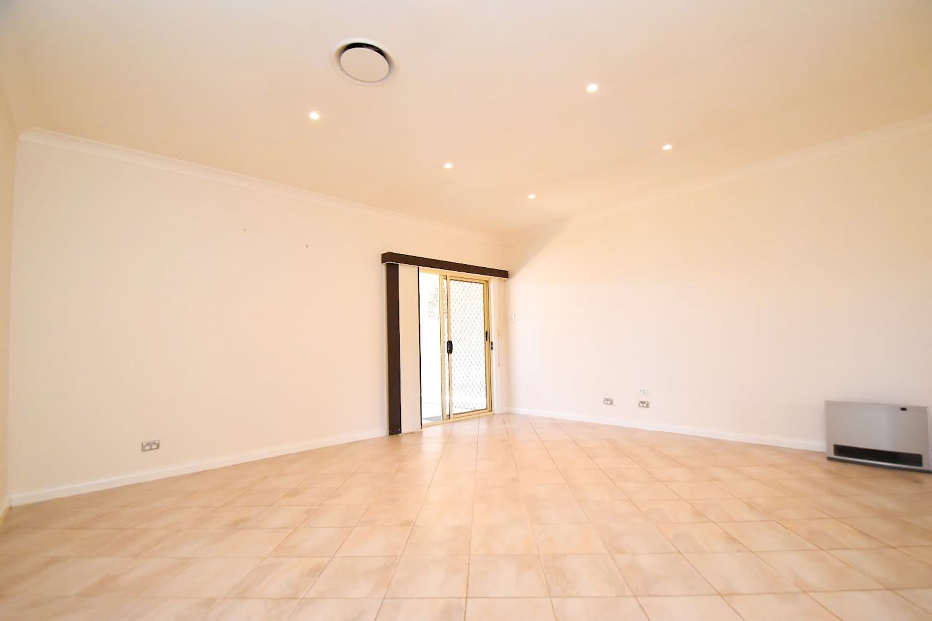 29 Central Street, Broken Hill, NSW, 2880, Broken Hill - Thumbnail 2