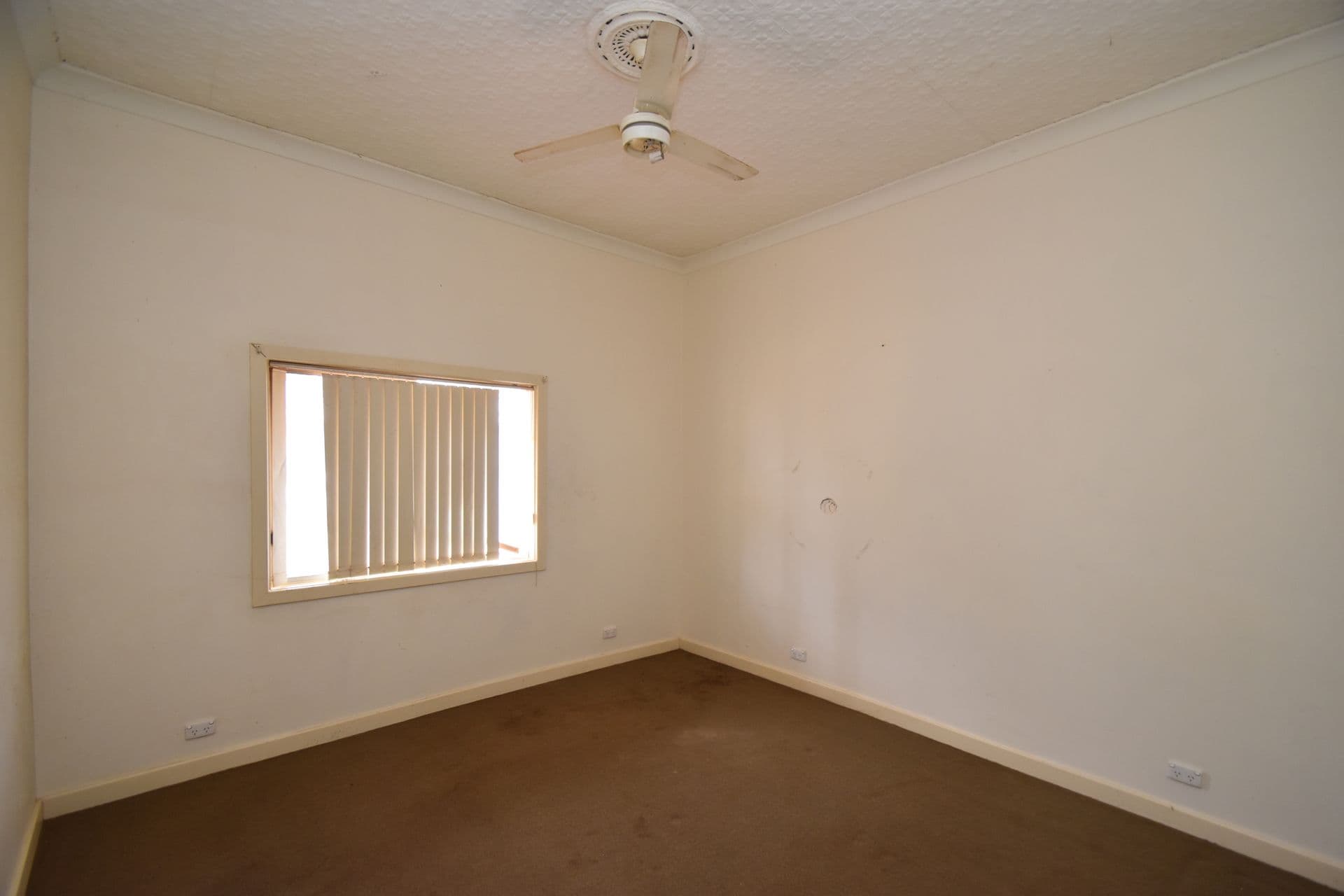 199 Ryan Street, Broken Hill, NSW, 2880, Broken Hill - Thumbnail 3