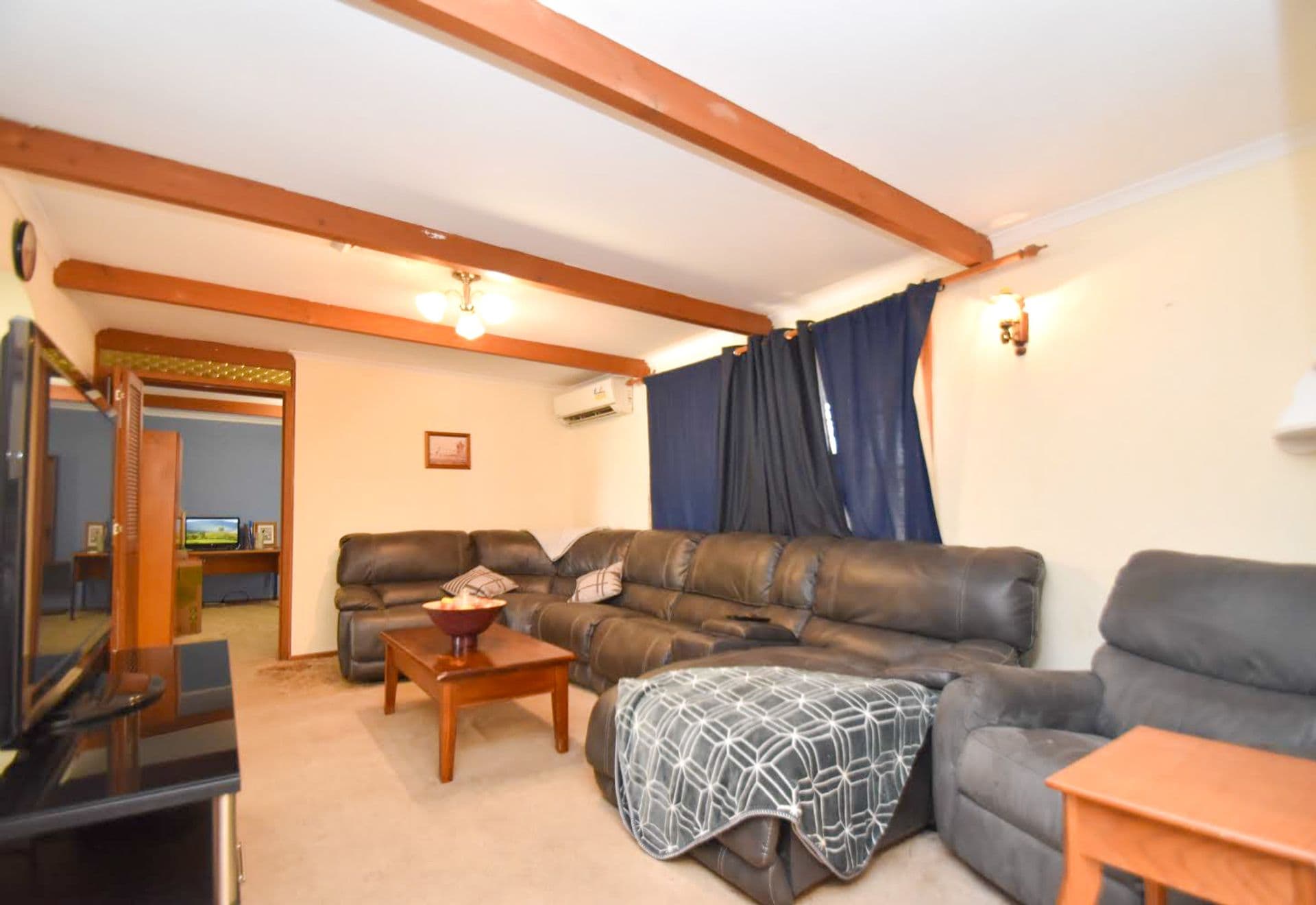45 Albert Morris Avenue, Broken Hill, NSW, 2880, Broken Hill - Thumbnail 2
