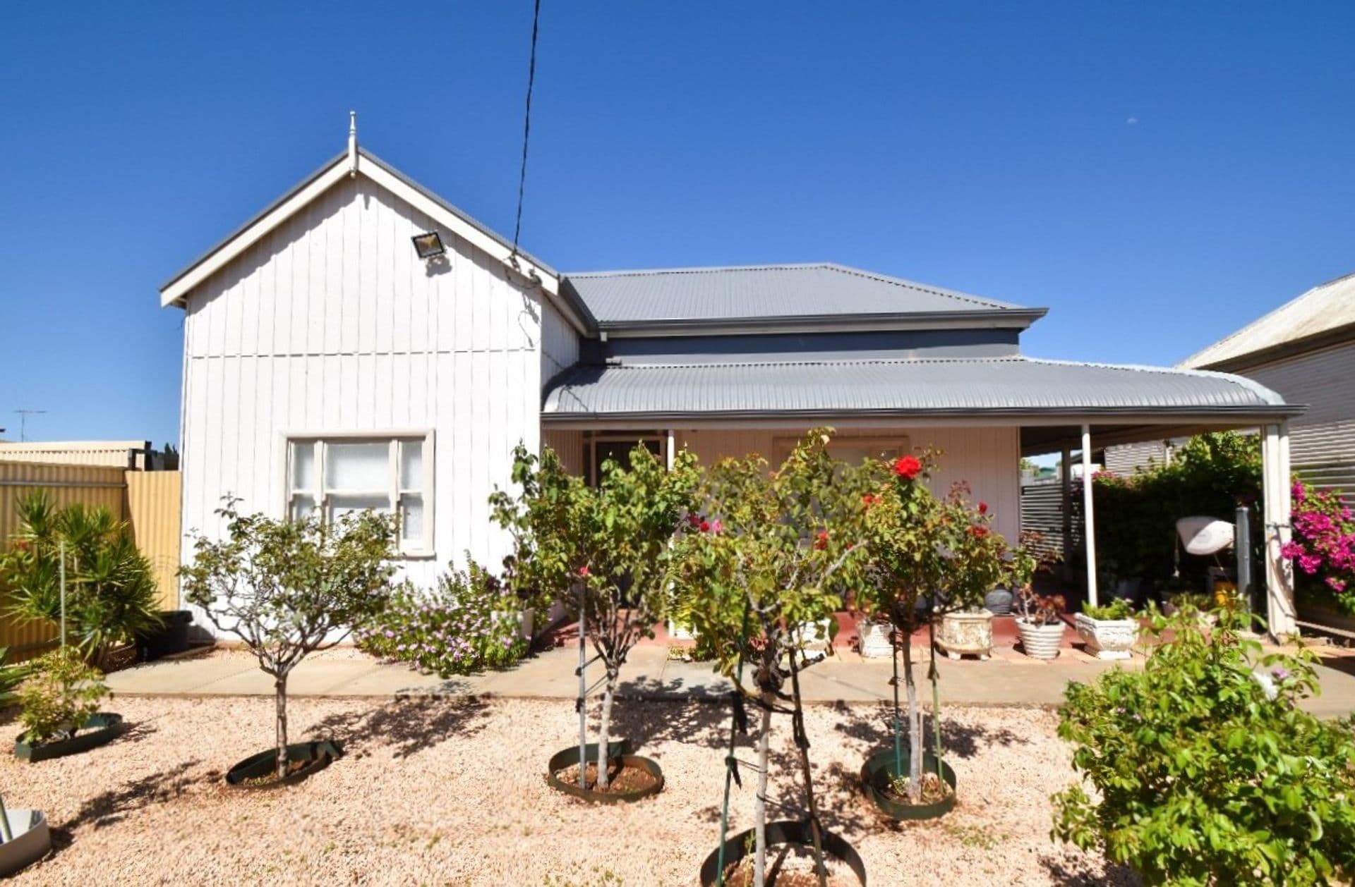 323 Oxide Street, Broken Hill, NSW, 2880, Broken Hill - Thumbnail 2