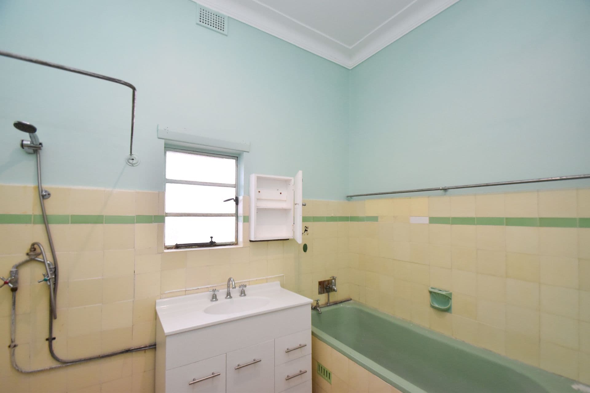 63 Morish Street, Broken Hill, NSW, 2880, Broken Hill - Thumbnail 8