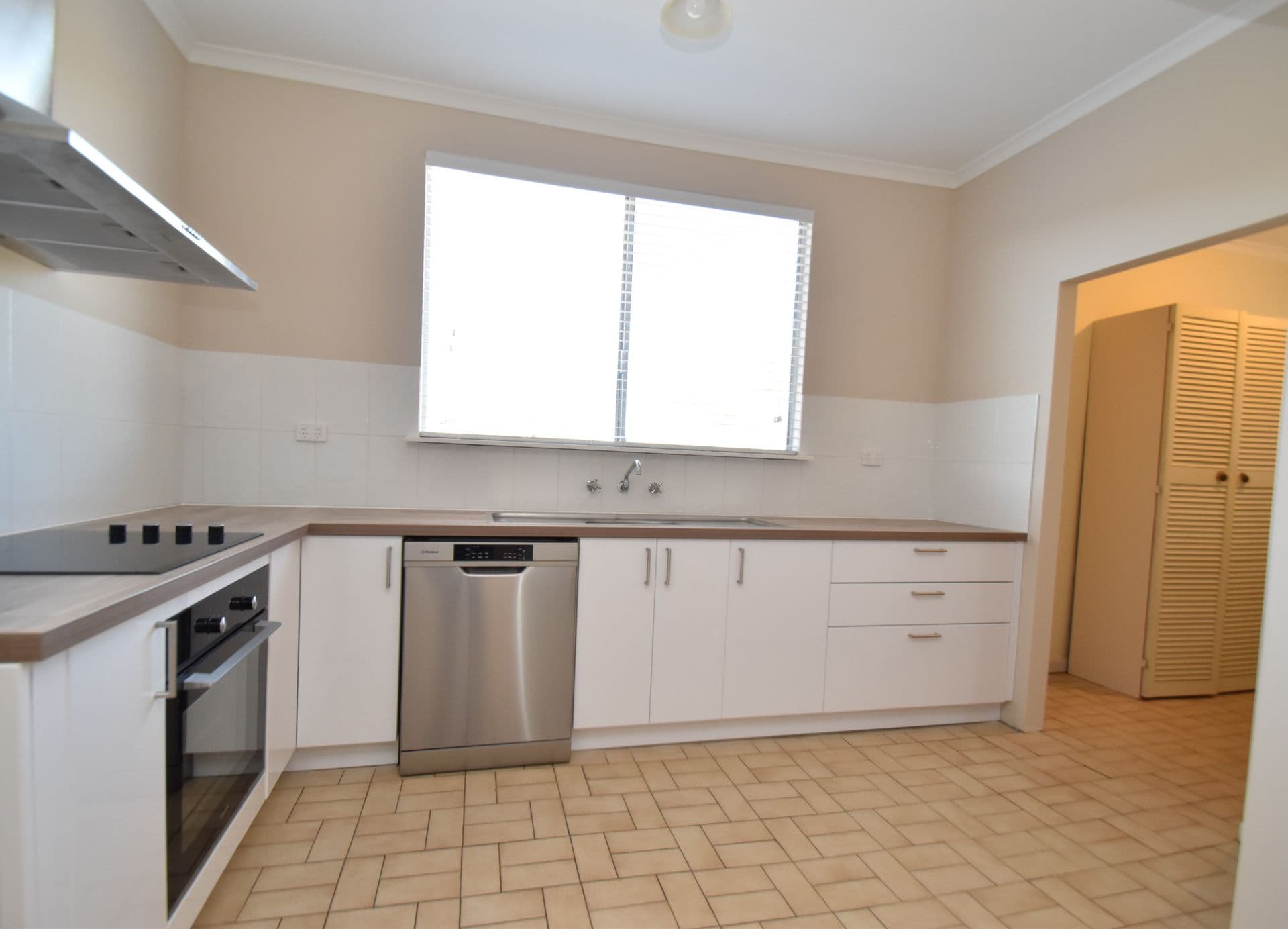 208 Carbon Street, Broken Hill, NSW, 2880, Broken Hill - Thumbnail 6