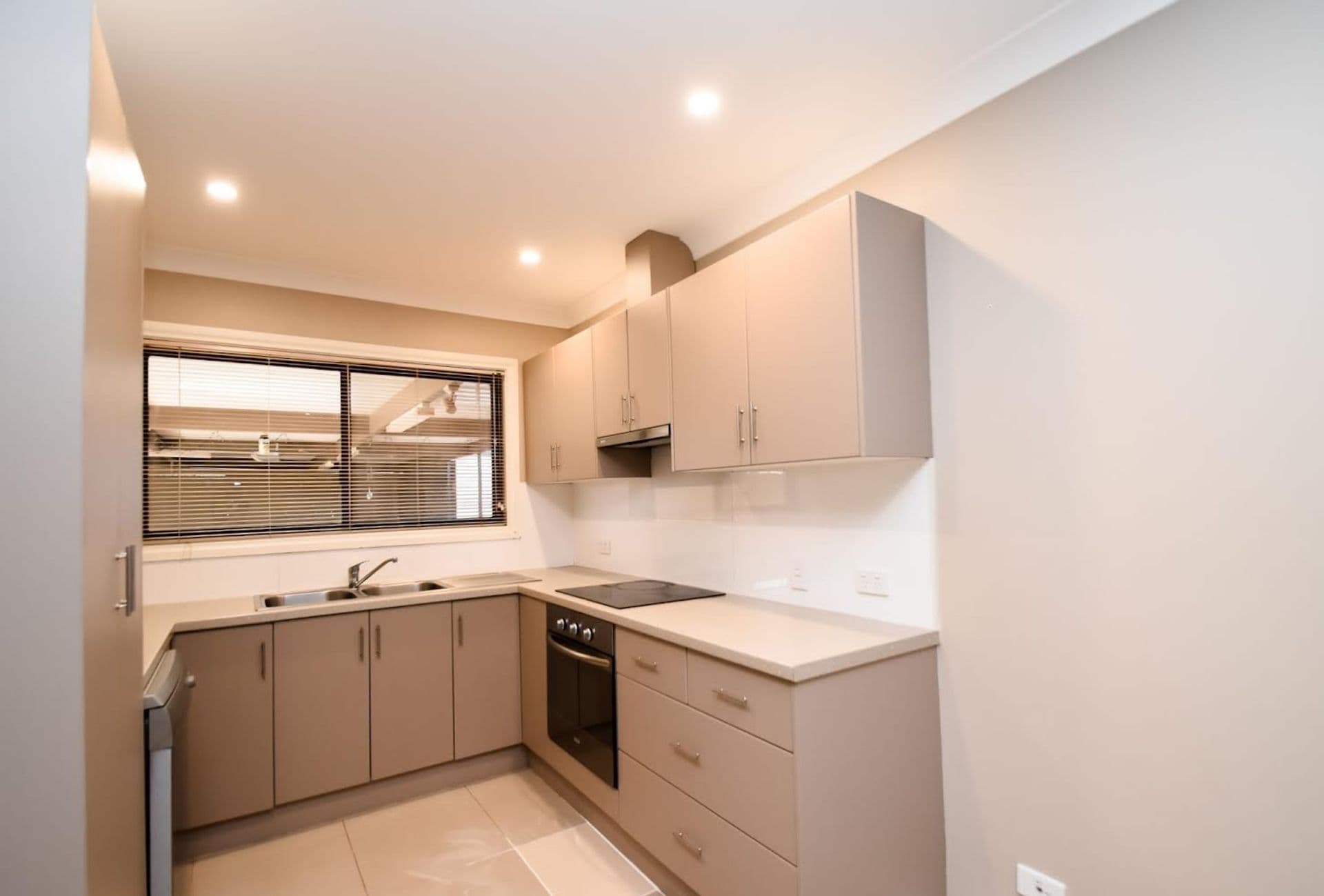 1 Tuart Street, Broken Hill, NSW, 2880, Broken Hill - Thumbnail 4