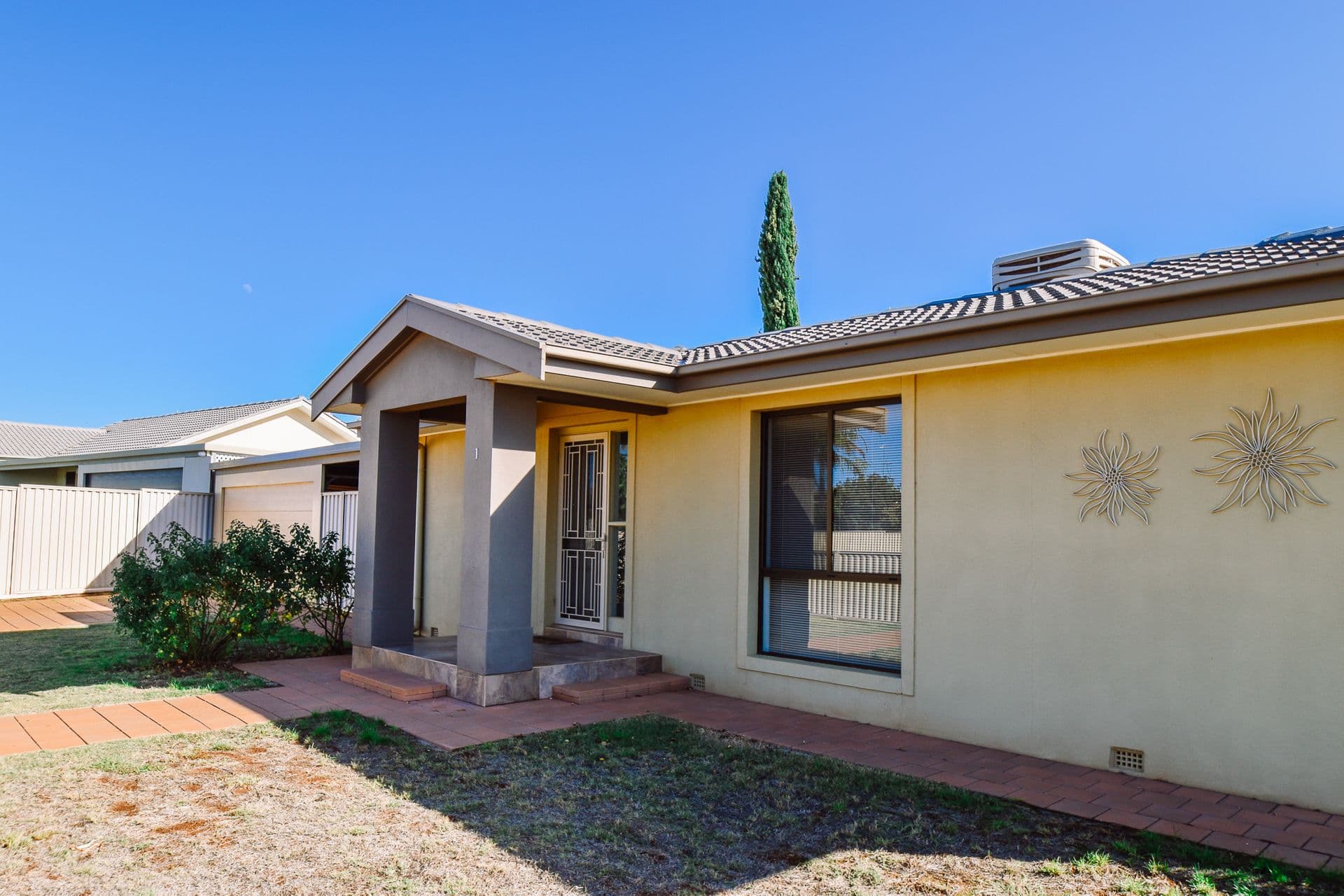 1 Tuart Street, Broken Hill, NSW, 2880, Broken Hill - Thumbnail 2
