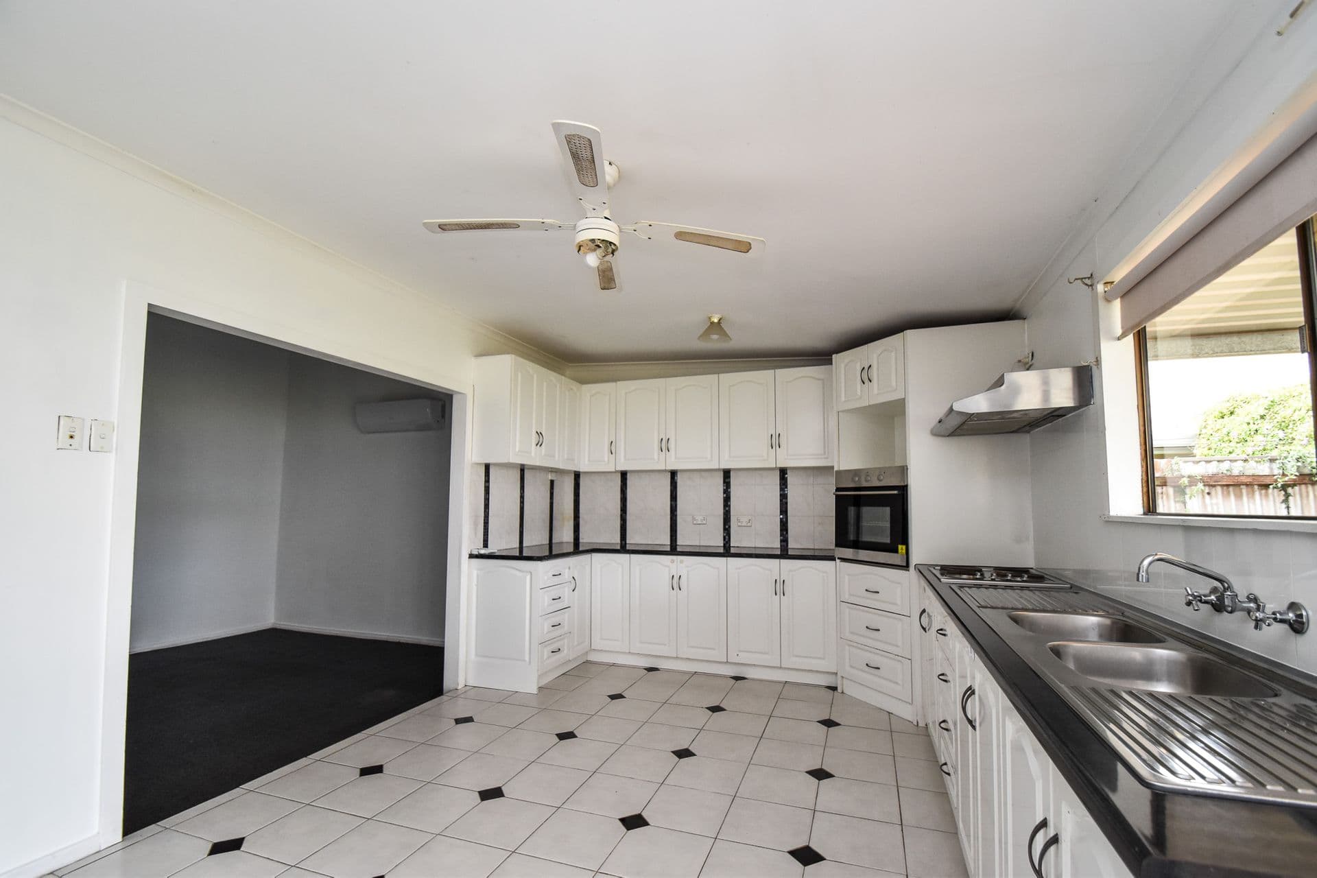163 Williams Street, Broken Hill, NSW, 2880, Broken Hill - Thumbnail 3