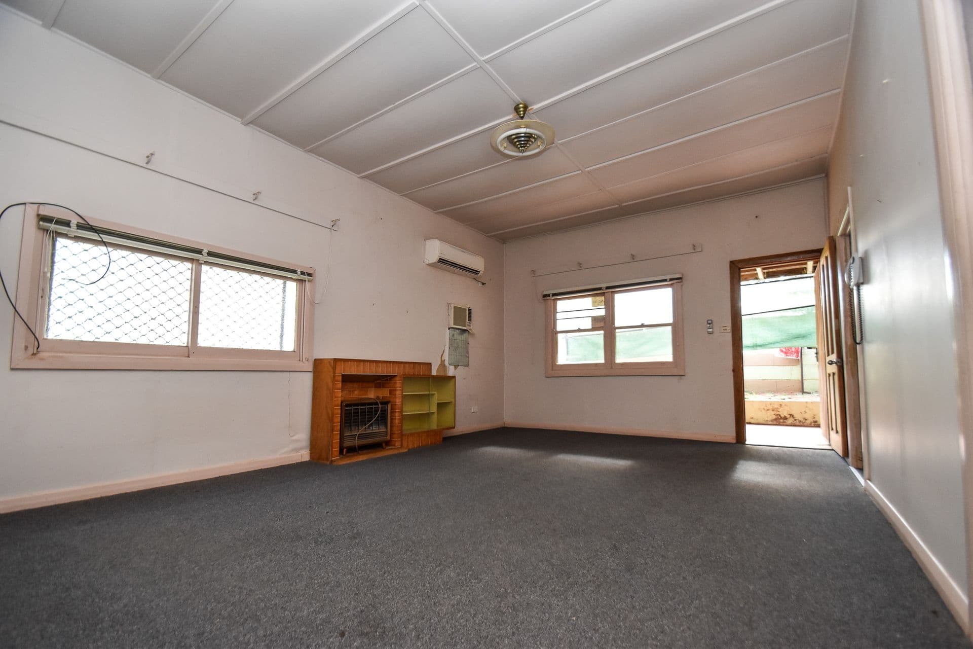 93 Wolfram Street, Broken Hill, NSW, 2880, Broken Hill - Thumbnail 3