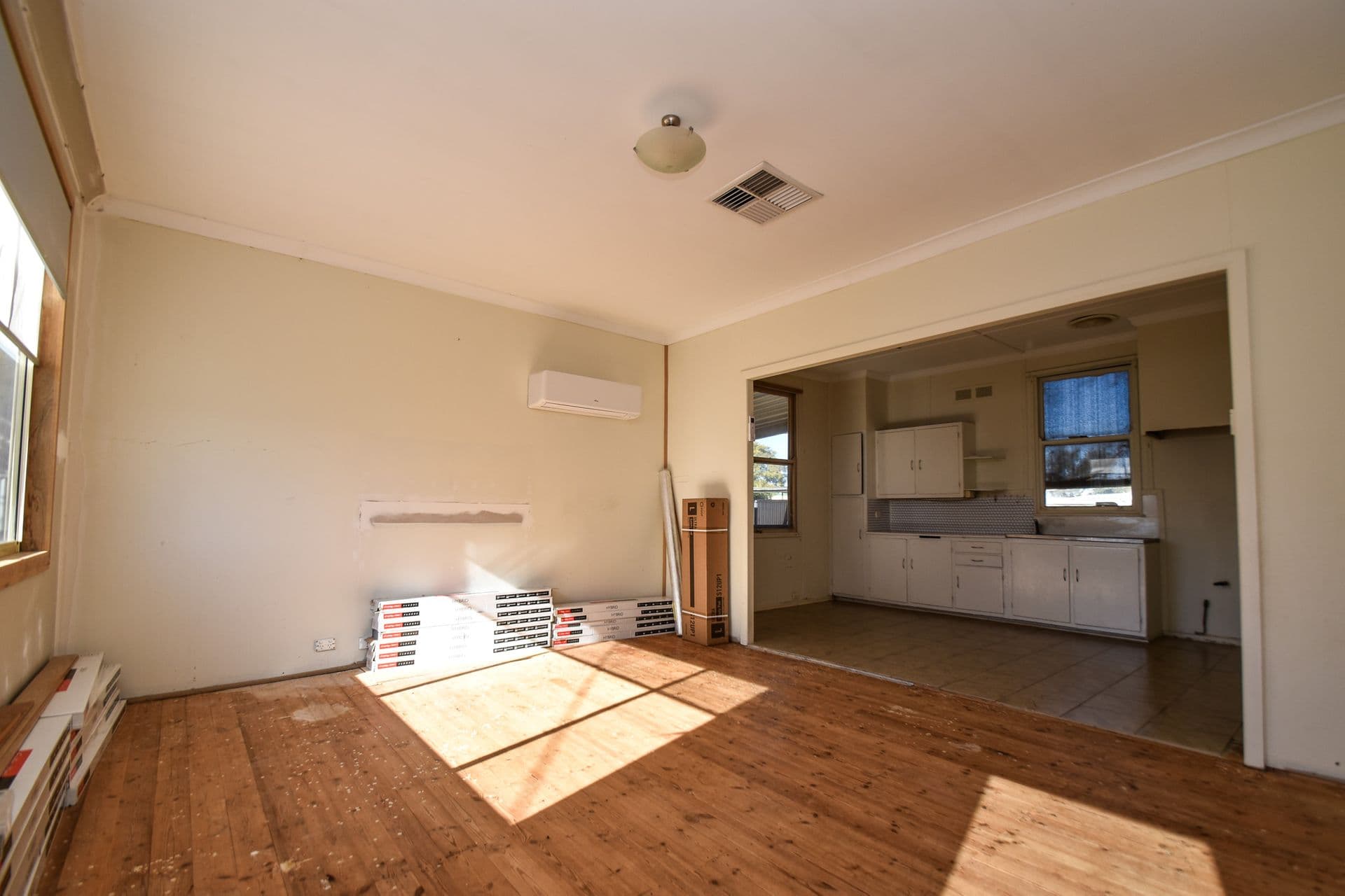 5 Central Street, Broken Hill, NSW, 2880, Broken Hill - Thumbnail 2