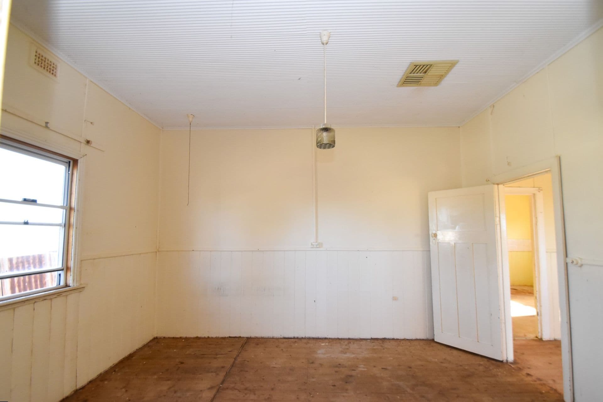 326 Patton Street, Broken Hill, NSW, 2880, Broken Hill - Thumbnail 5