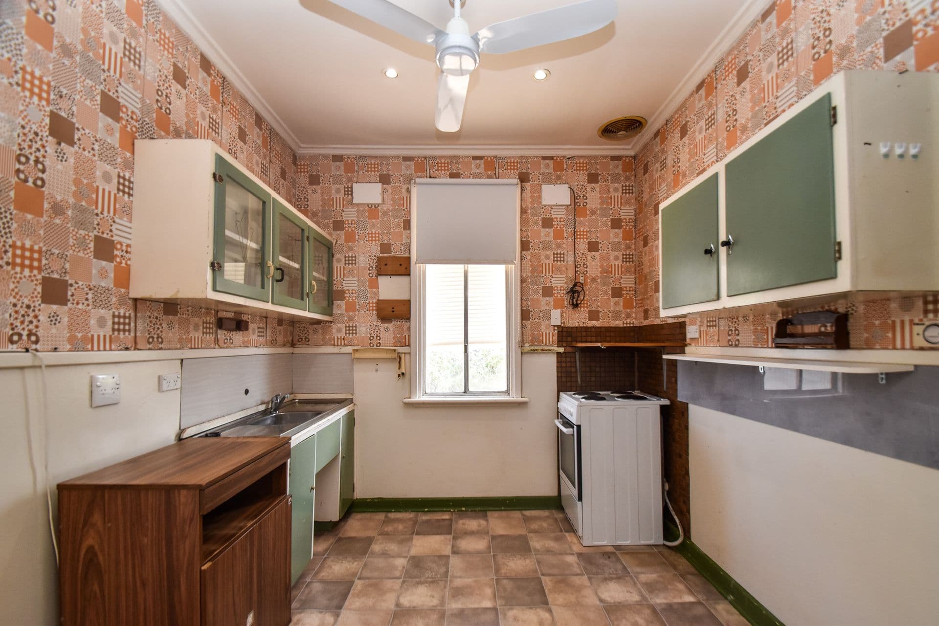 3 Norfolk Avenue, Broken Hill, NSW, 2880, Broken Hill - Thumbnail 3