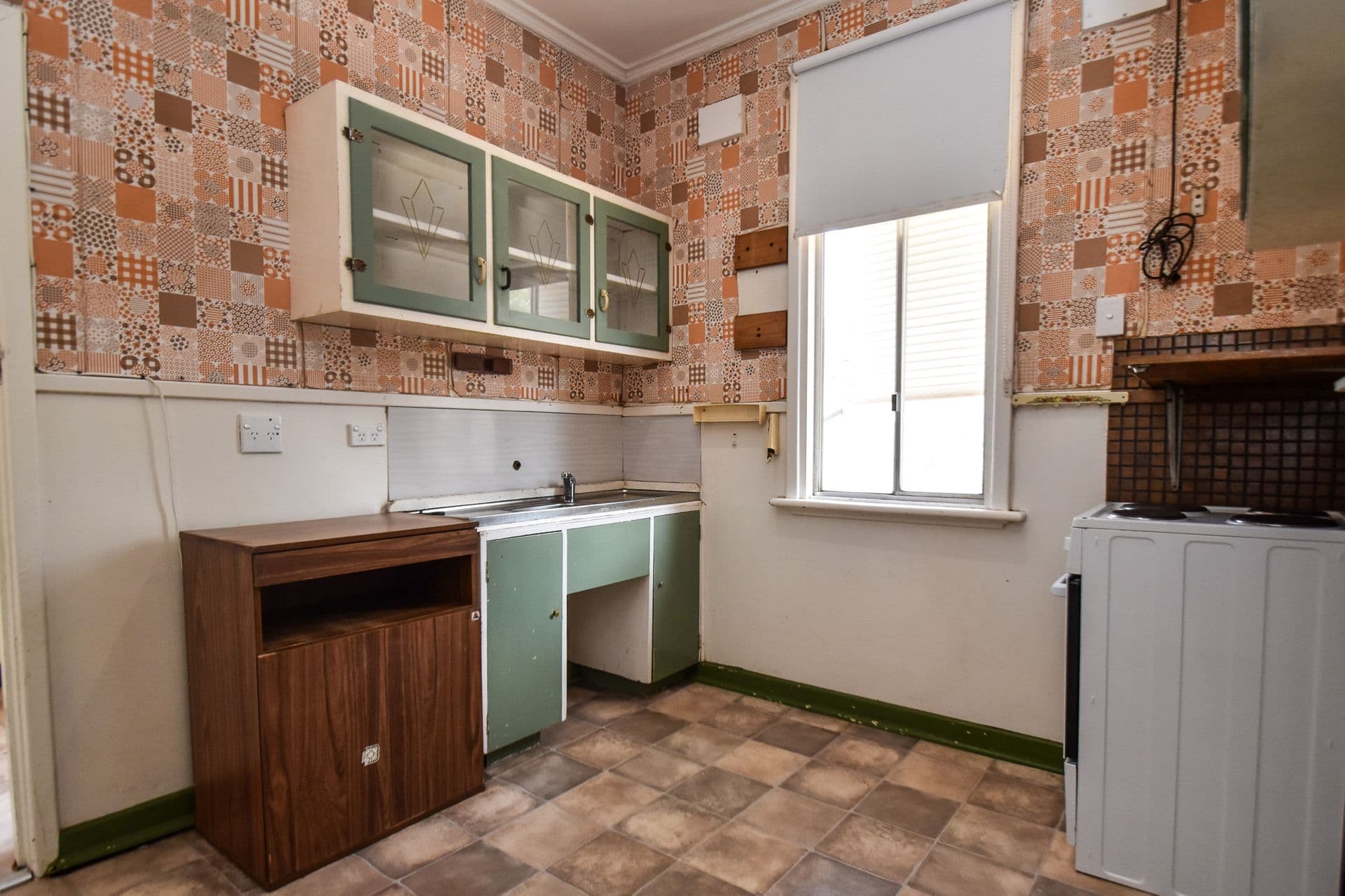 3 Norfolk Avenue, Broken Hill, NSW, 2880, Broken Hill - Thumbnail 2