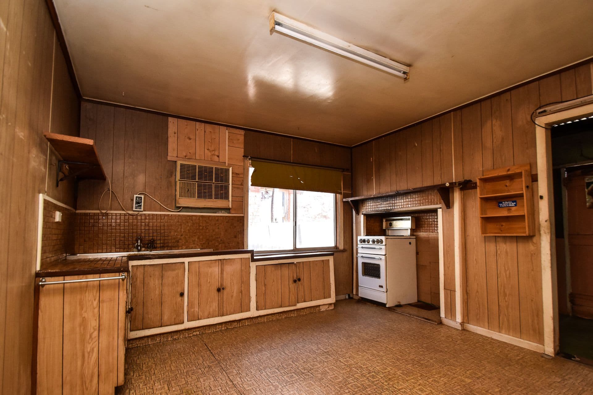 74 Patton Street, Broken Hill, NSW, 2880, Broken Hill - Thumbnail 3