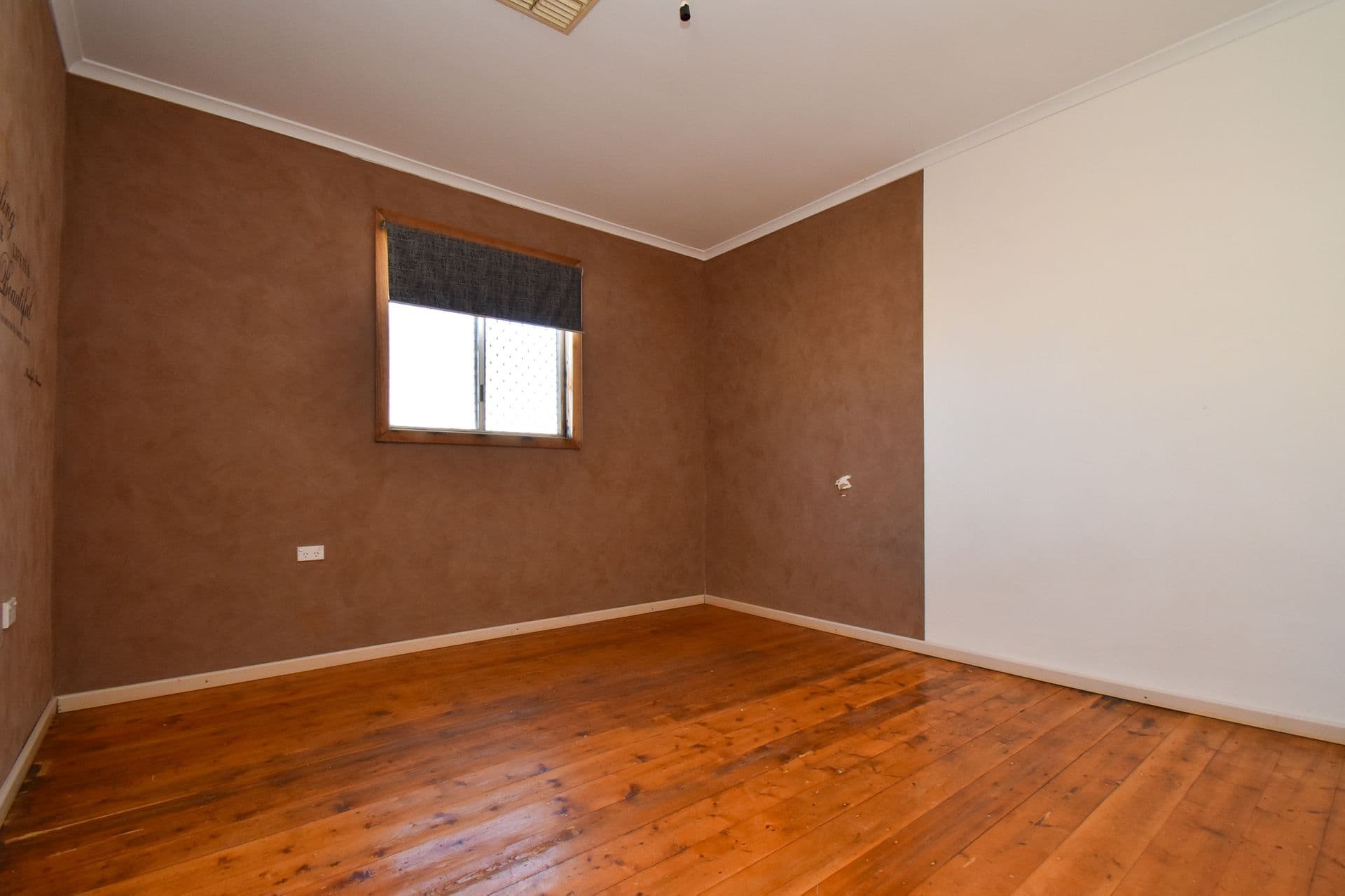 78 Patton Street, Broken Hill, NSW, 2880, Broken Hill - Thumbnail 4