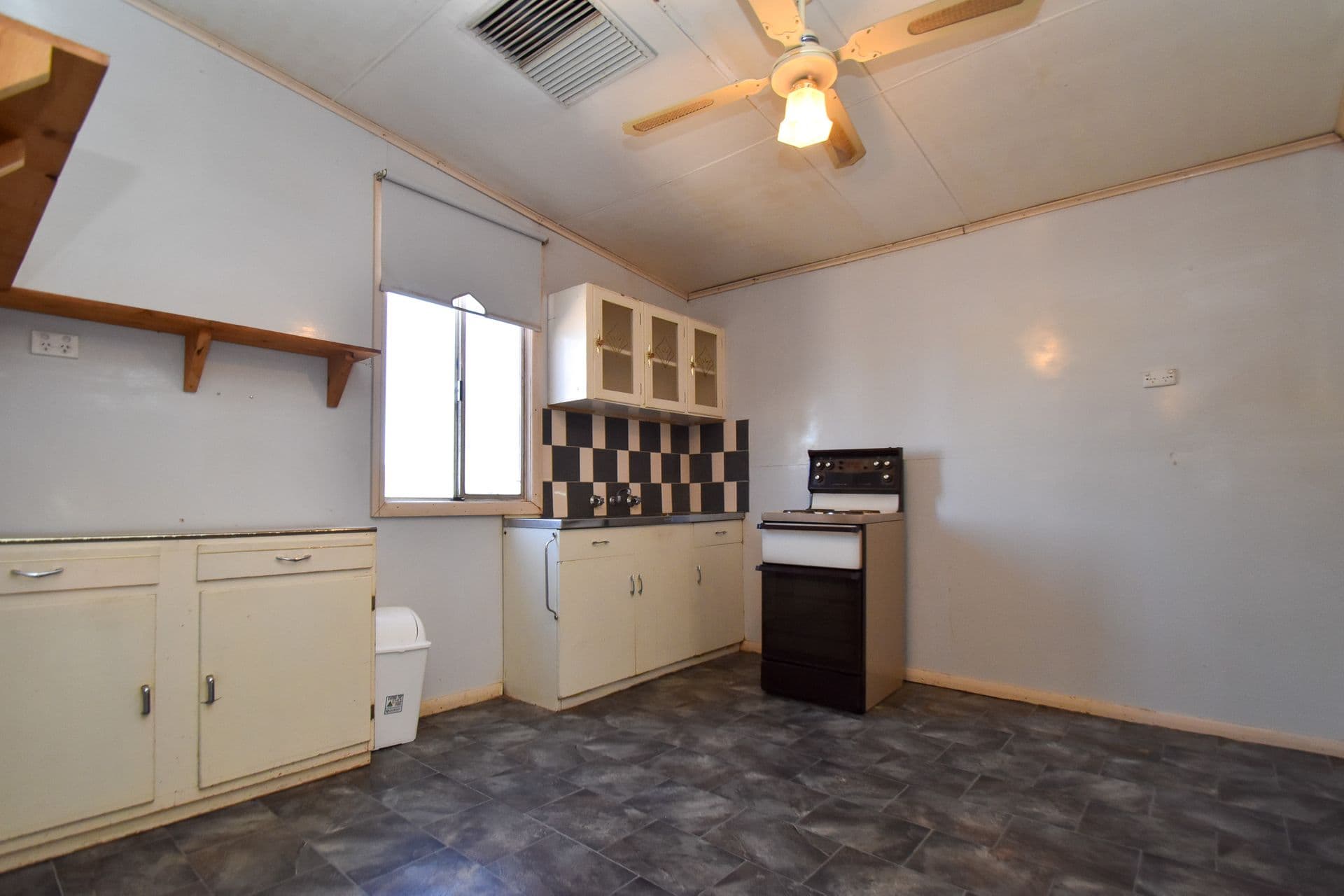 160 Harvy Street, Broken Hill, NSW, 2880, Broken Hill - Thumbnail 4