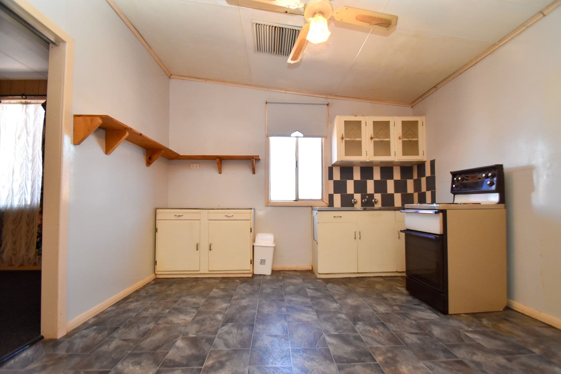 160 Harvy Street, Broken Hill, NSW, 2880, Broken Hill - Thumbnail 5