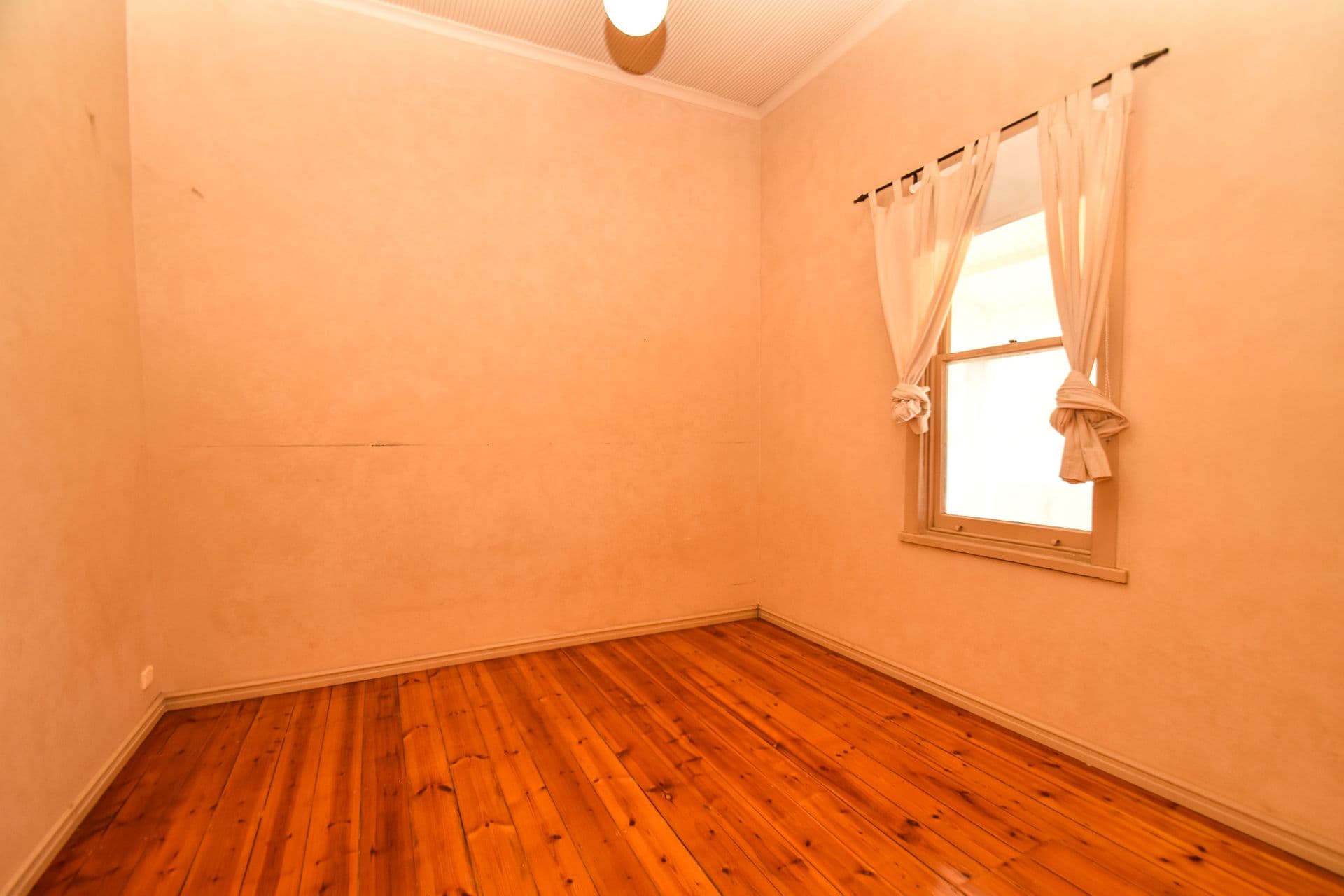 12 Nicholls Street, Broken Hill, NSW, 2880, Broken Hill - Thumbnail 8