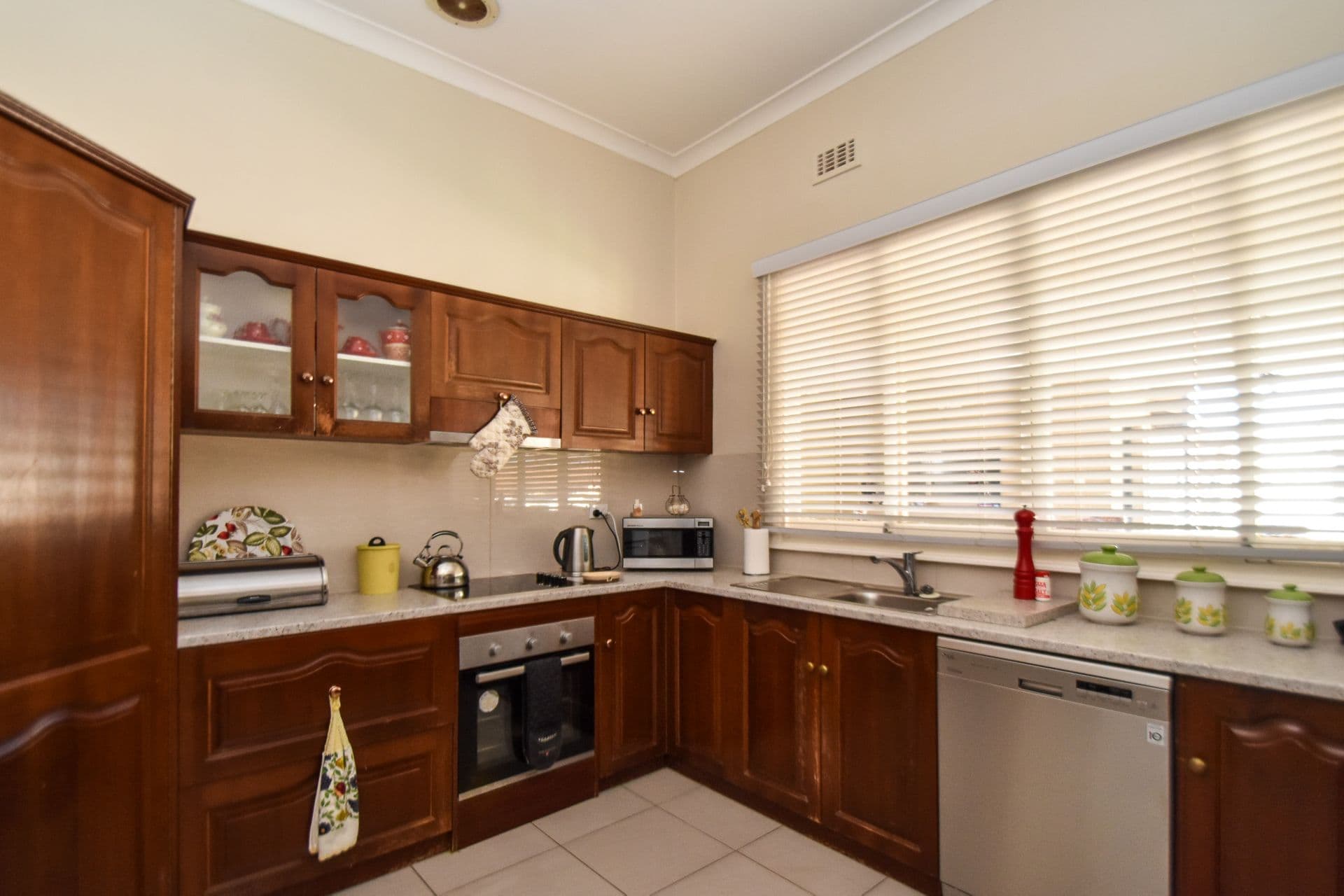 79 Marks Street, Broken Hill, NSW, 2880, Broken Hill - Thumbnail 5
