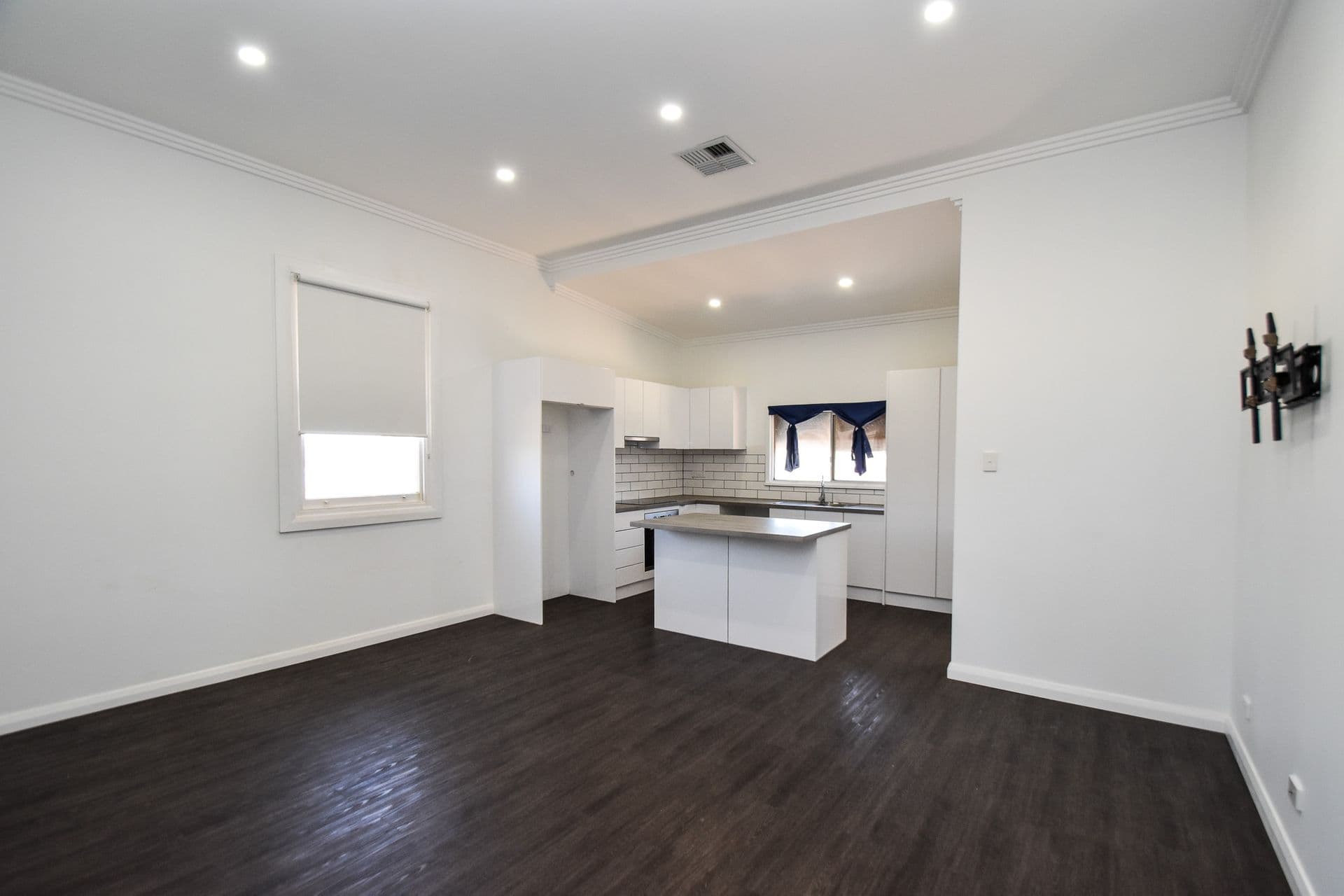 24 Cobalt Street, Broken Hill, NSW, 2880, Broken Hill - Thumbnail 2