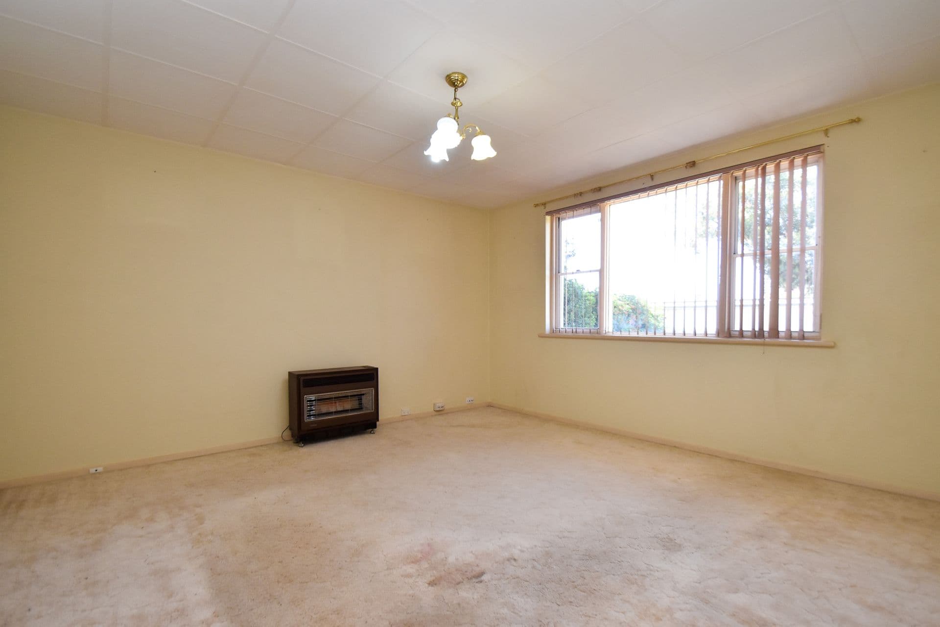 472 Crystal Street, Broken Hill, NSW, 2880, Broken Hill - Thumbnail 2