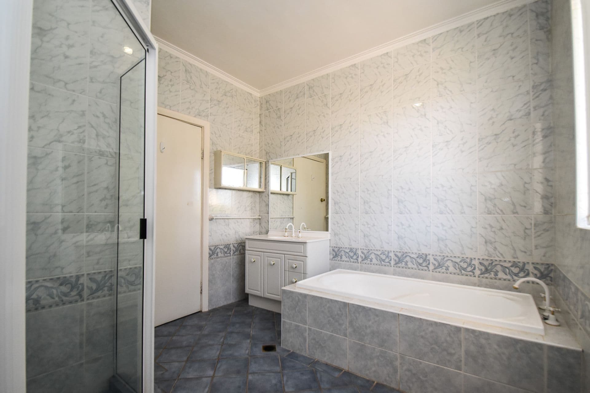 472 Crystal Street, Broken Hill, NSW, 2880, Broken Hill - Thumbnail 3