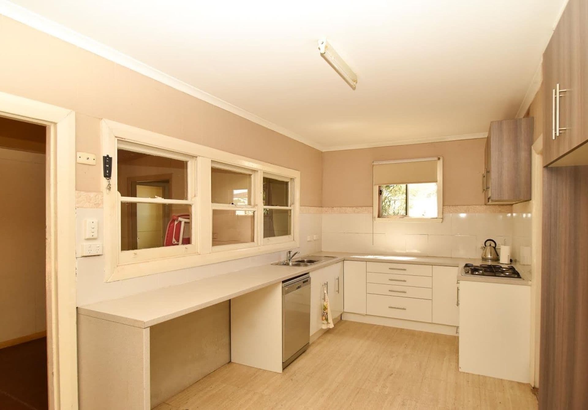 44 Boughtman Street, Broken Hill, NSW, 2880, Broken Hill - Thumbnail 5