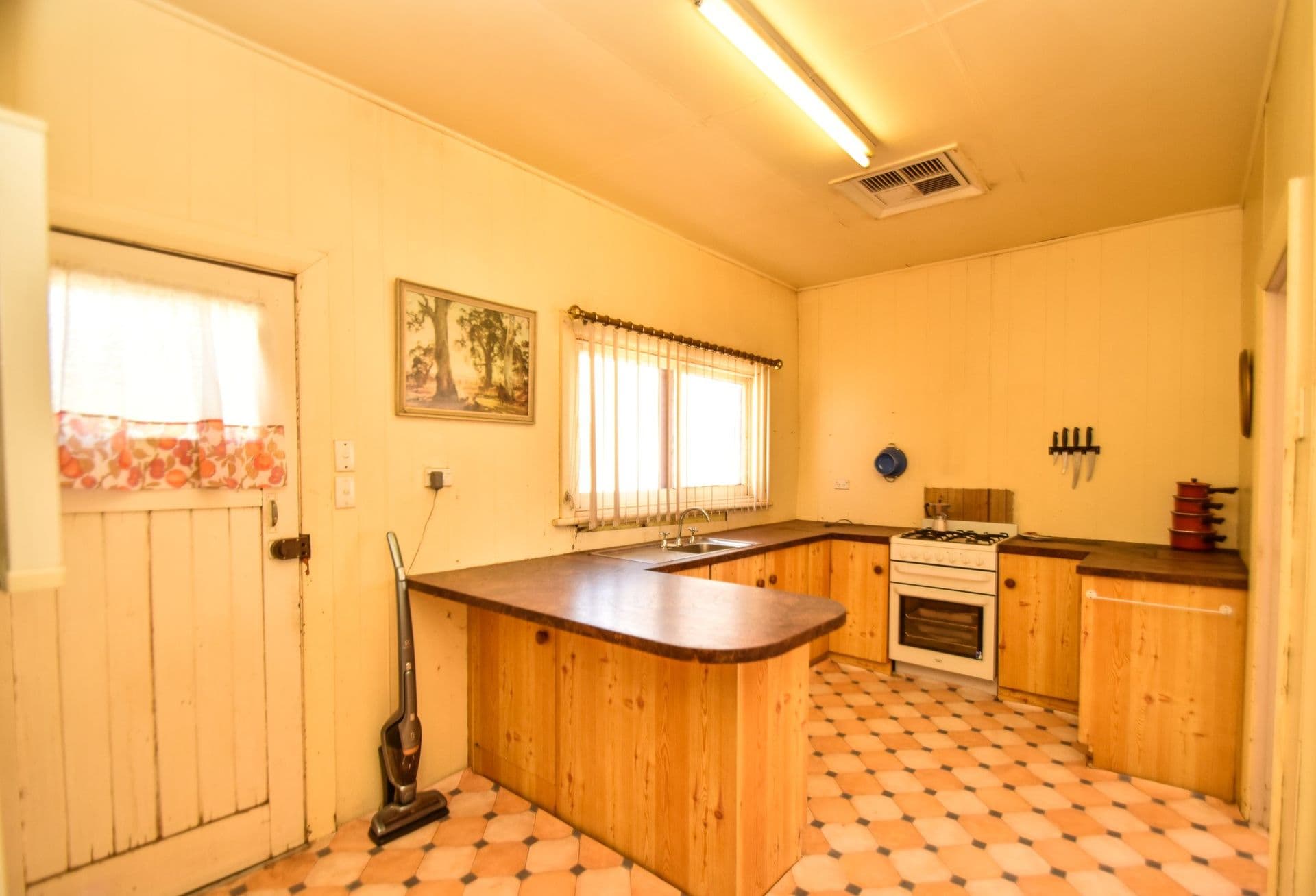 632 Beryl Street, Broken Hill, NSW, 2880, Broken Hill - Thumbnail 5