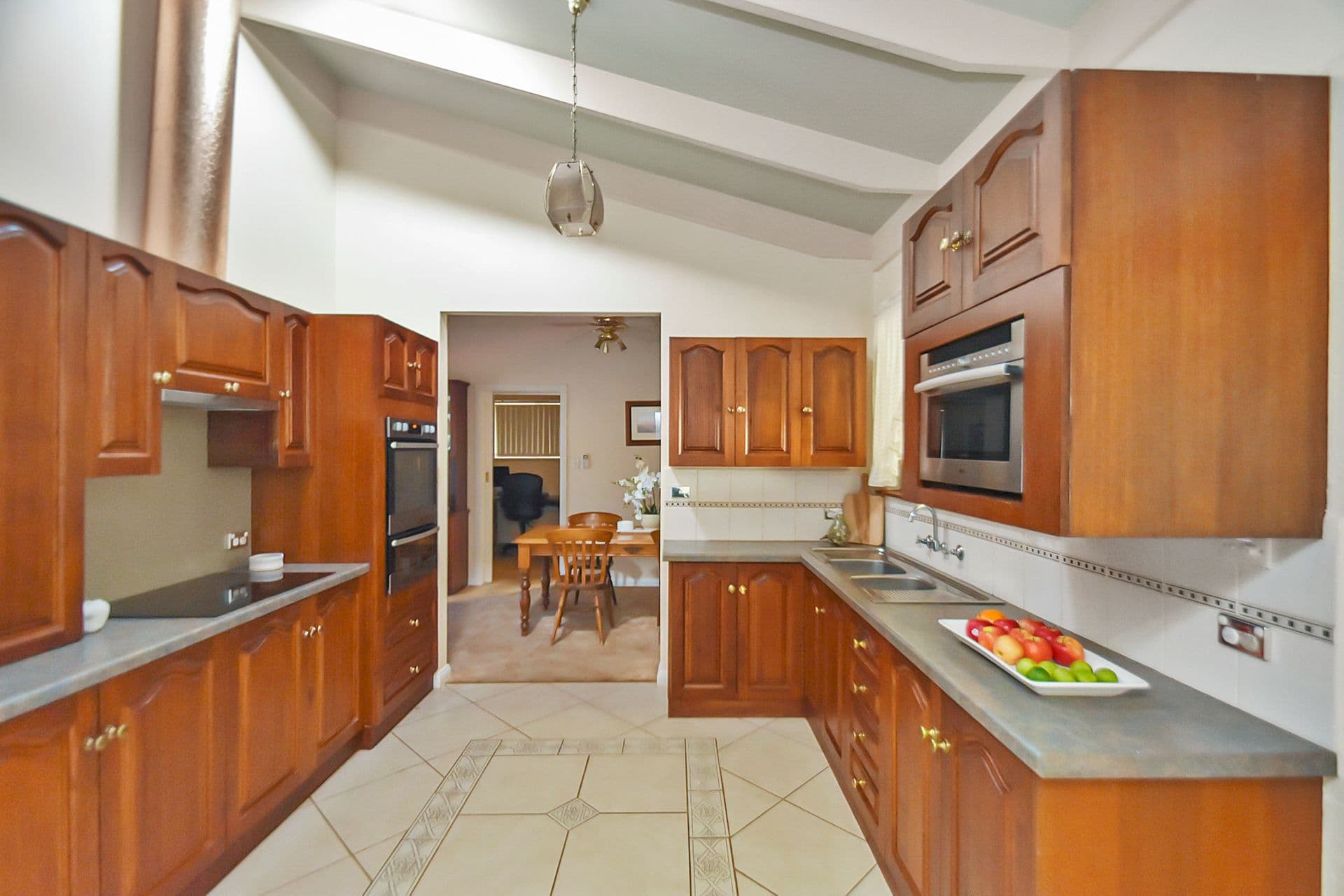 6 Brooks Street, Broken Hill, NSW, 2880, Broken Hill - Thumbnail 2