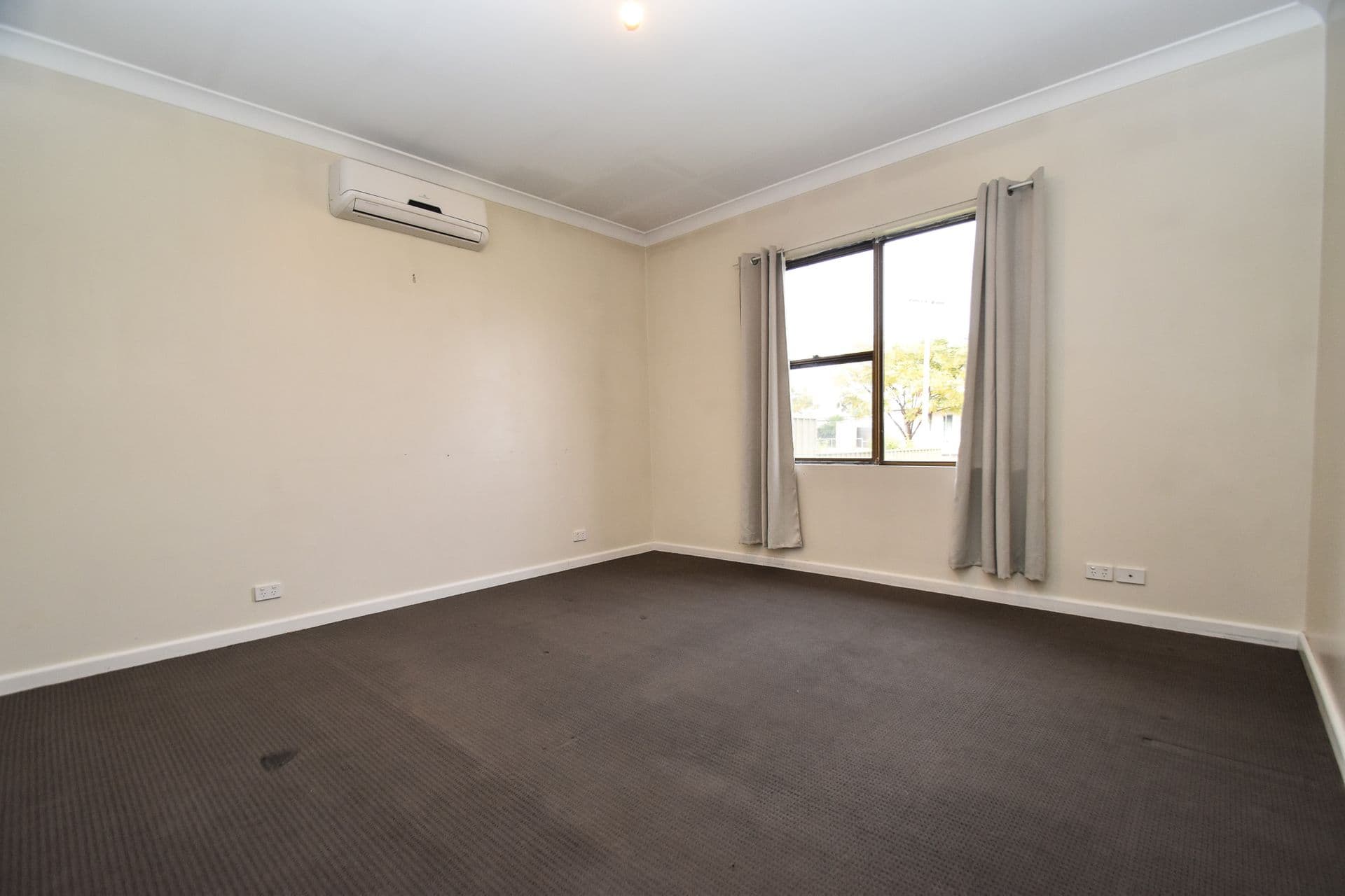 6 Casuarina Avenue, Broken Hill, NSW, 2880, Broken Hill - Thumbnail 7