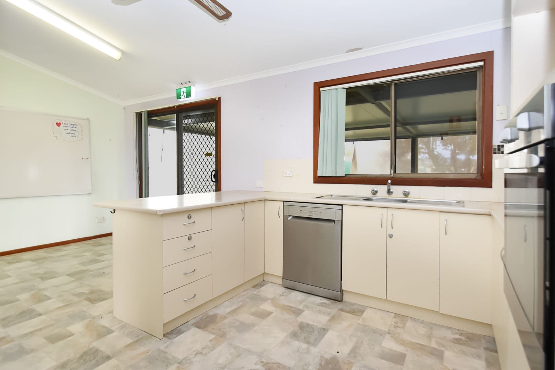 688 Mcgowen Street, Broken Hill, NSW, 2880, Broken Hill - Thumbnail 5