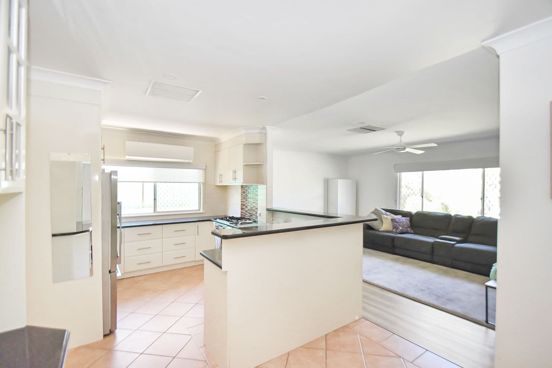 4 Brooks Street, Broken Hill, NSW, 2880, Broken Hill - Thumbnail 3