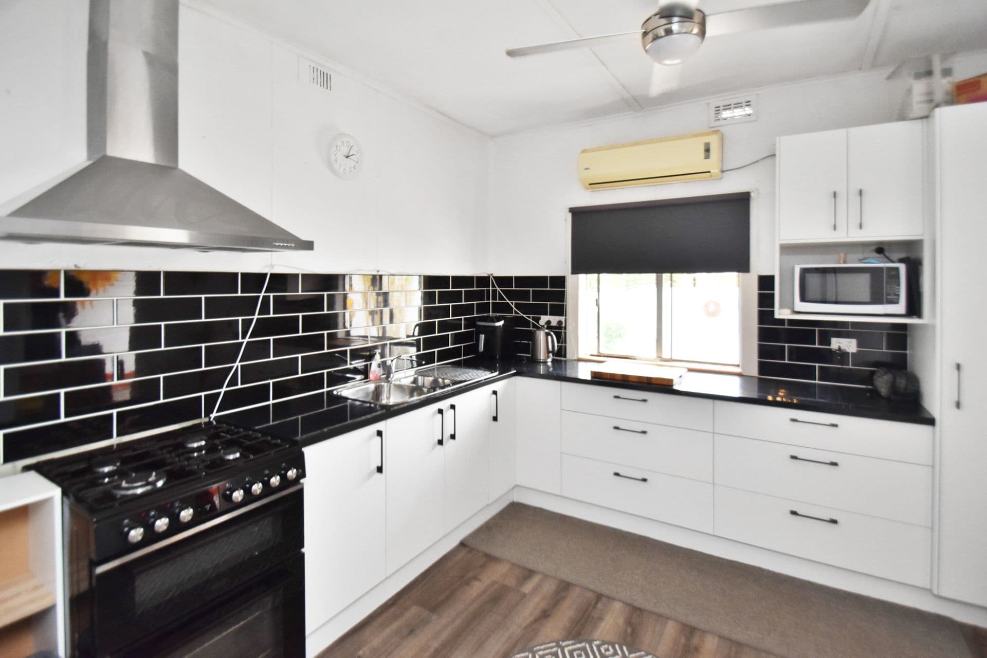 88 Warren Street, Broken Hill, NSW, 2880, Broken Hill - Thumbnail 4