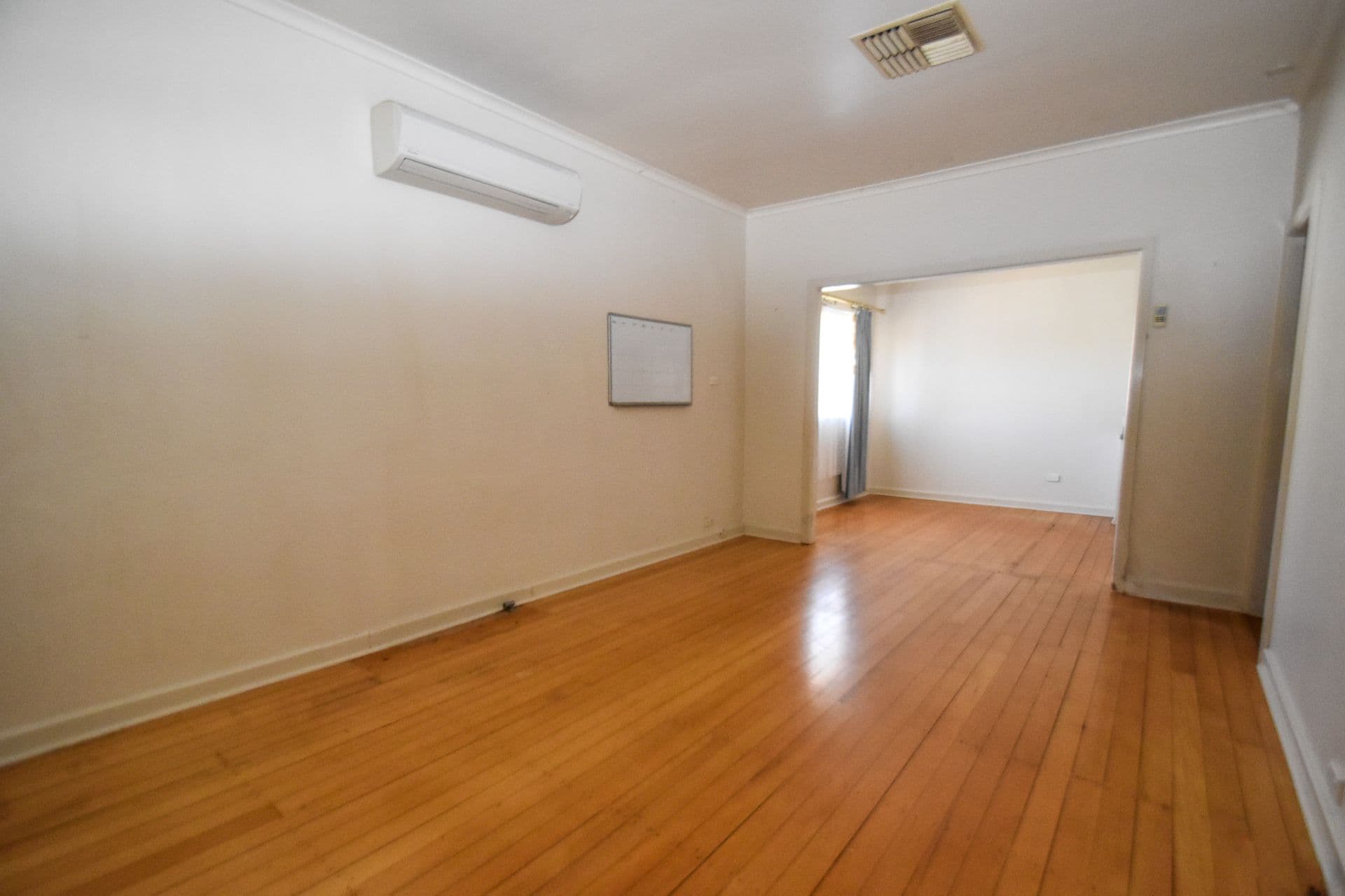 464 Lane Lane, Broken Hill, NSW, 2880, Broken Hill - Thumbnail 2
