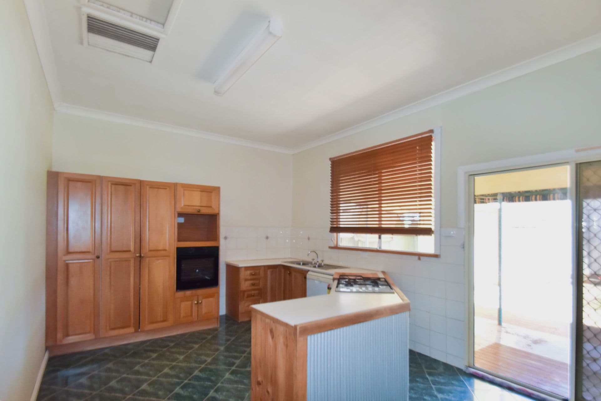 88 Cobalt Street, Broken Hill, NSW, 2880, Broken Hill - Thumbnail 3