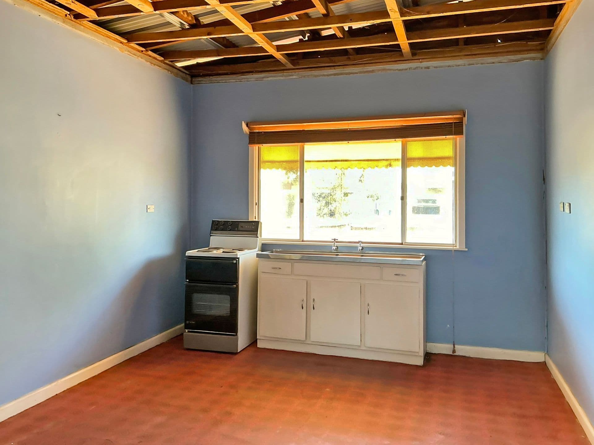 16 Bonanza Street, Broken Hill, NSW, 2880, Broken Hill - Thumbnail 2