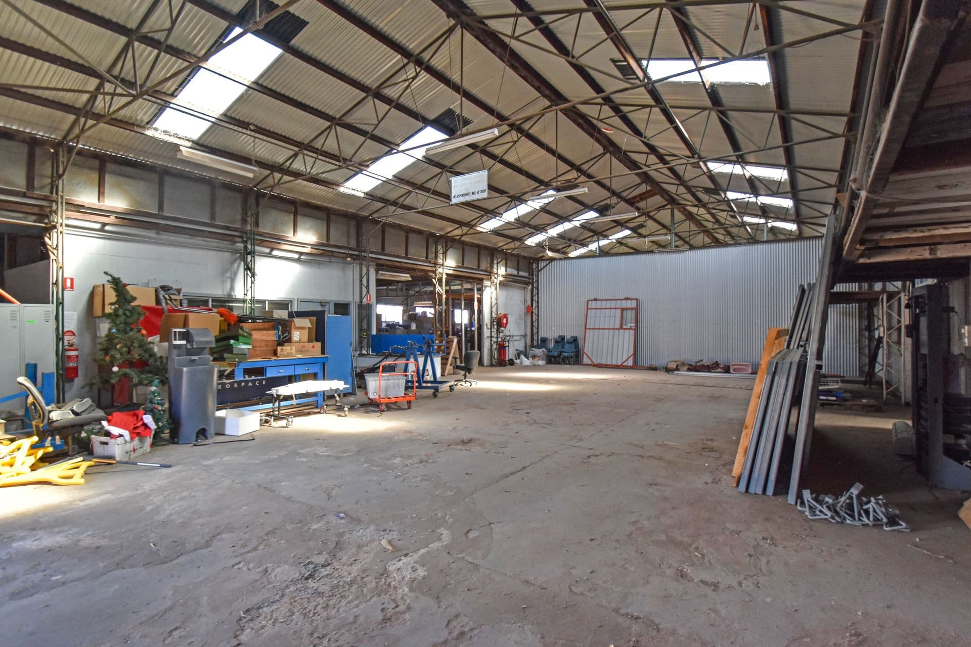 102 Crystal Street, Broken Hill, NSW, 2880, Broken Hill - Thumbnail 2