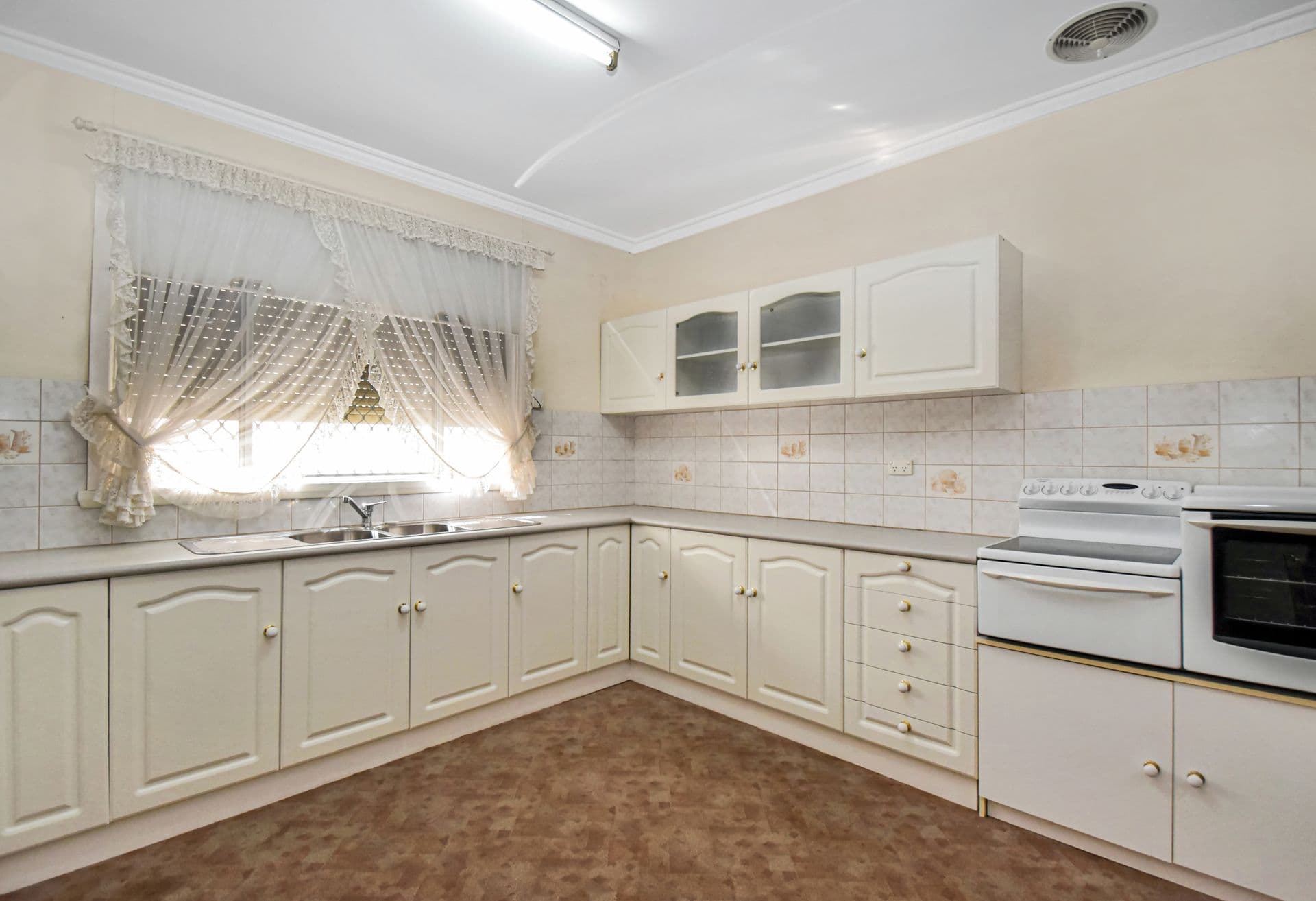3 Talc Street, Broken Hill, NSW, 2880, Broken Hill - Thumbnail 4