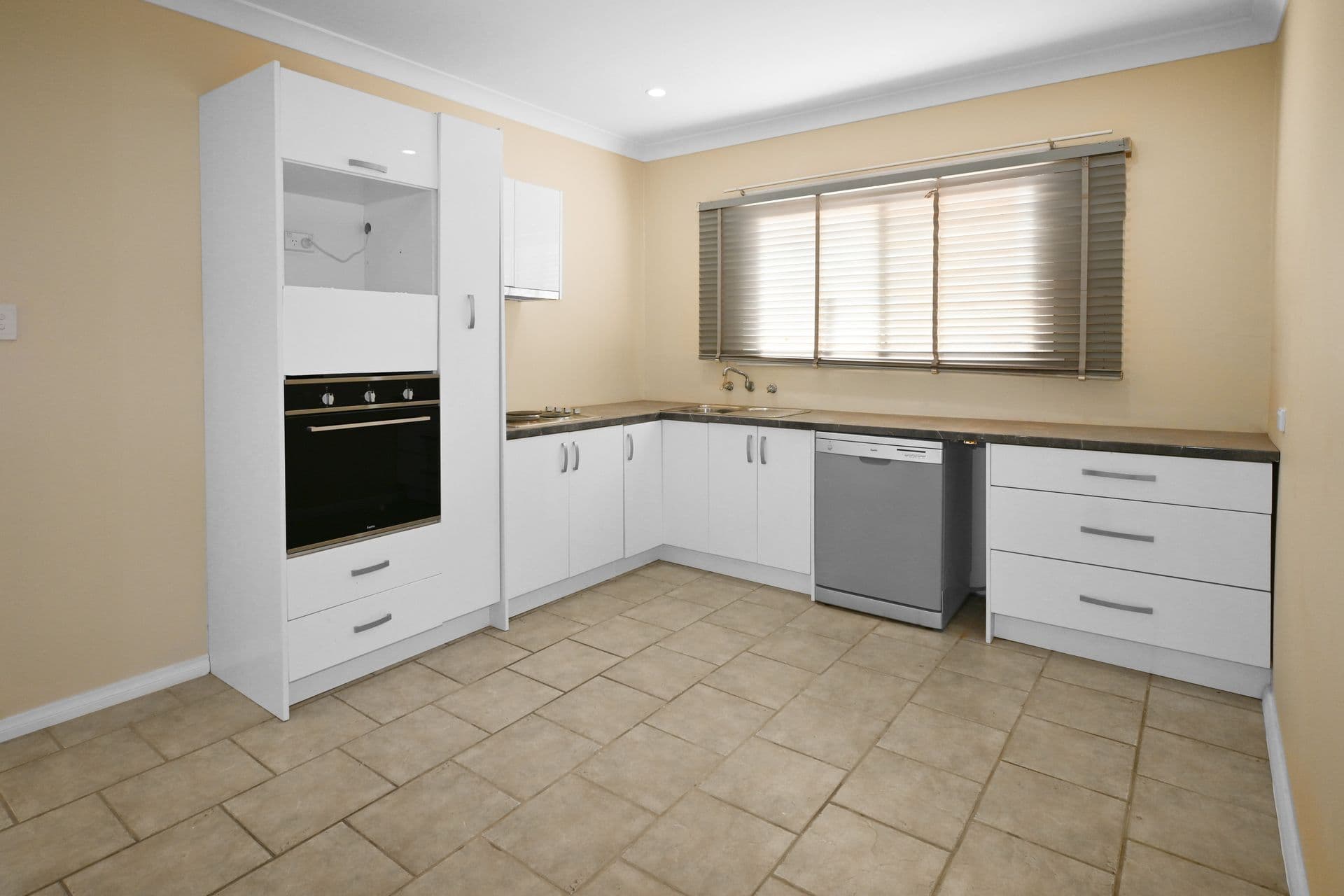 165 Harvy Street, Broken Hill, NSW, 2880, Broken Hill - Thumbnail 3