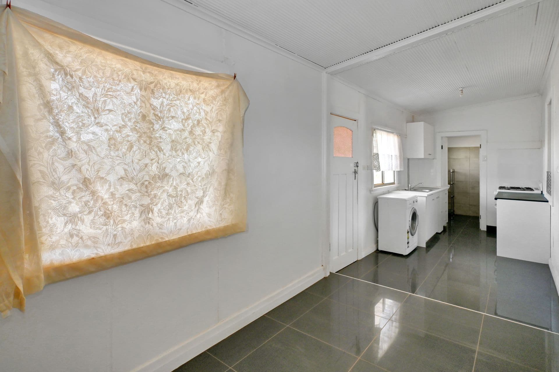 77 Creedon Street, Broken Hill, NSW, 2880, Broken Hill - Thumbnail 6