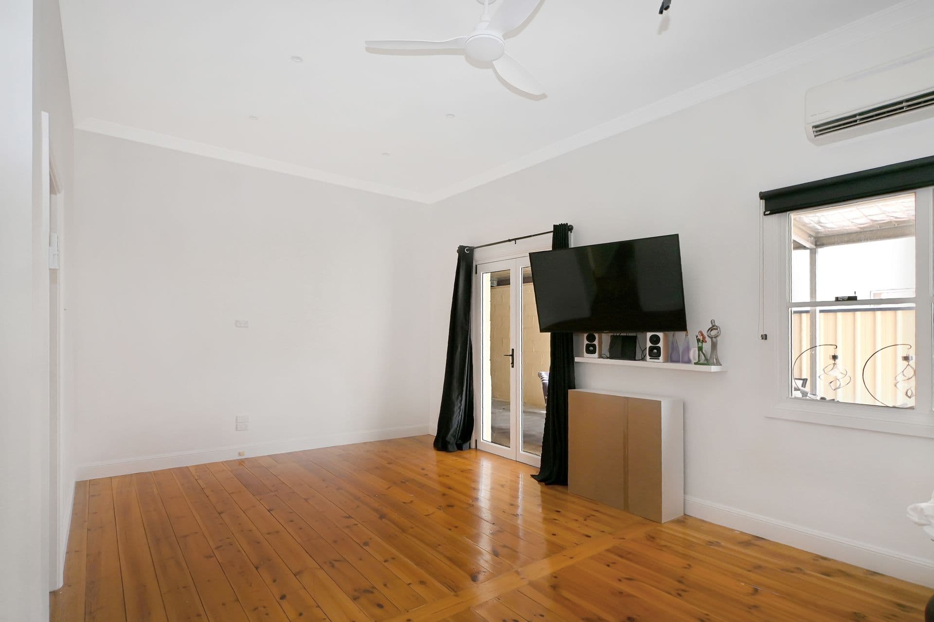 346 Mica Street, Broken Hill, NSW, 2880, Broken Hill - Thumbnail 3