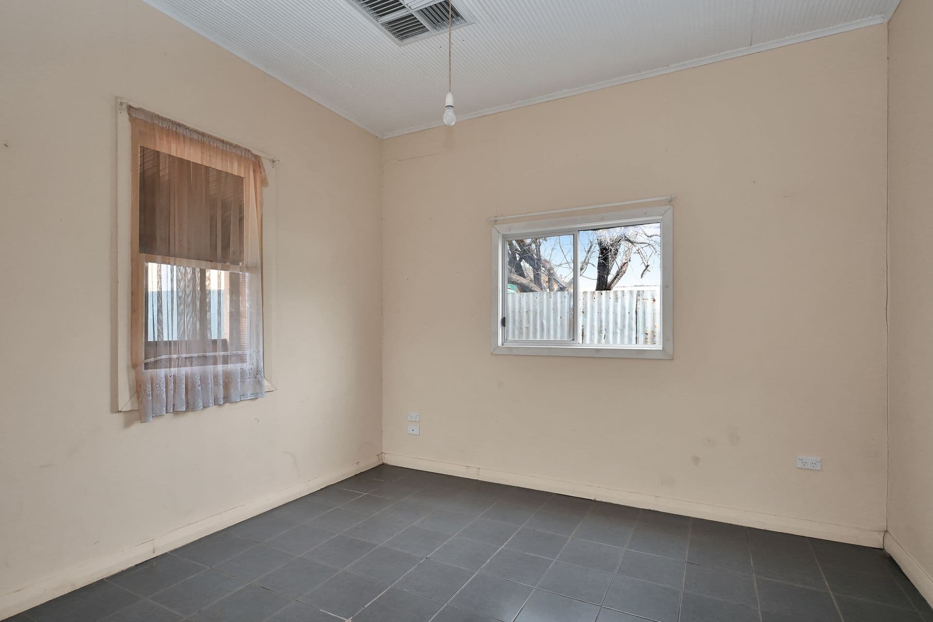 144 Newton Street, Broken Hill, NSW, 2880, Broken Hill - Thumbnail 6