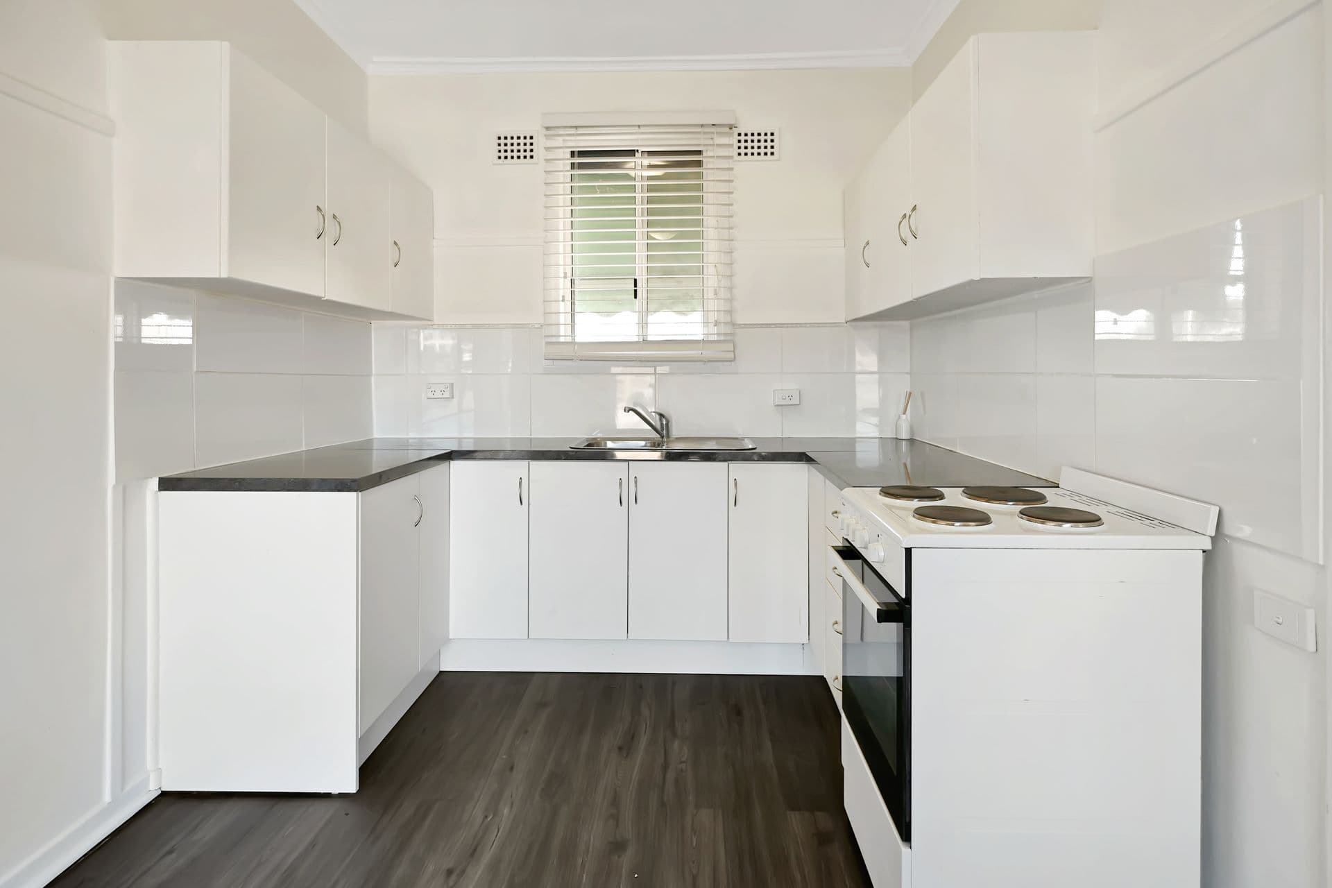61 Duff Street, Broken Hill, NSW, 2880, Broken Hill - Thumbnail 4