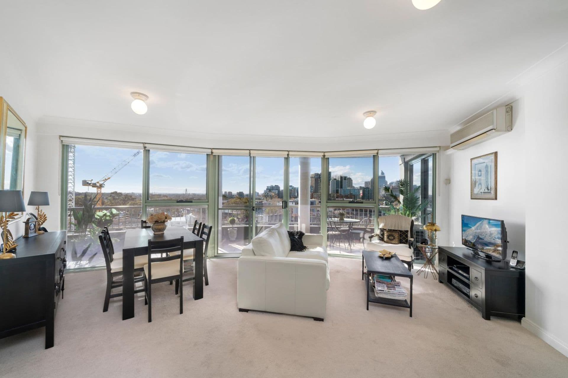19/64-74  Lawson Square, Redfern, NSW, 2016, Redfern - Thumbnail 3