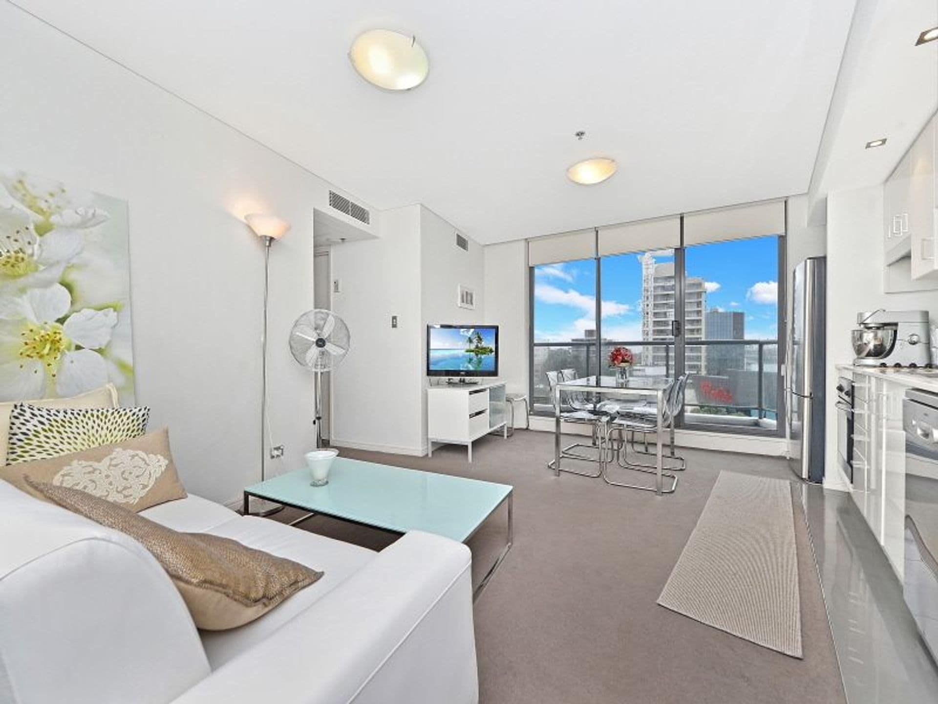 906/1 Adelaide Street, Bondi Junction, NSW, 2022, Bondi Junction - Thumbnail 3