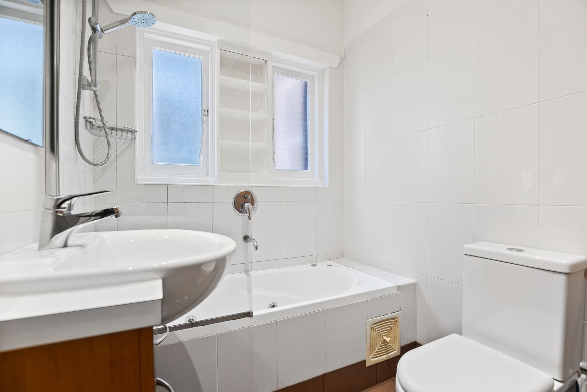 1/63 Watson Street, Bondi, NSW, 2026, Bondi - Thumbnail 4